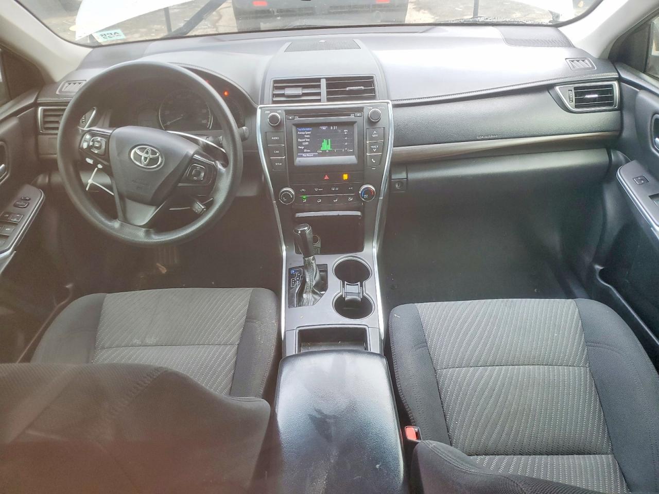 2015 Toyota Camry Le Silver vin: 4T1BF1FK7FU020748