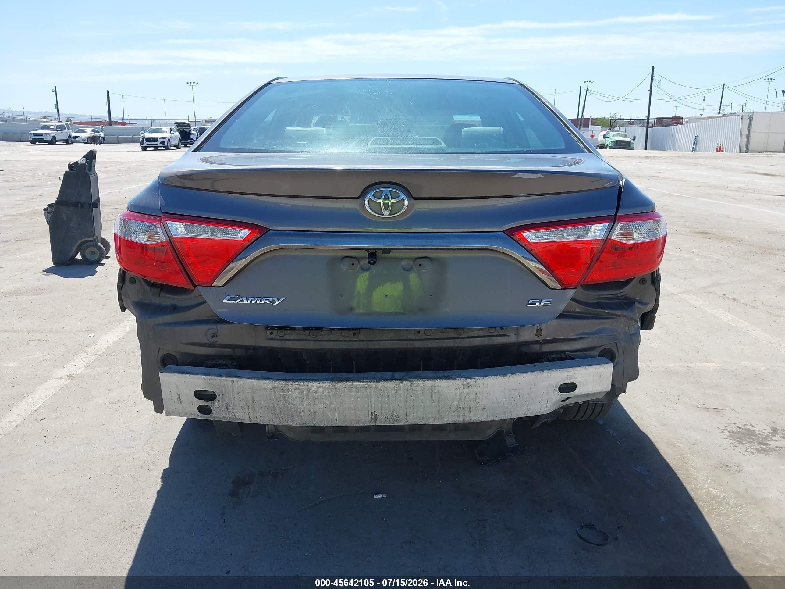 2015 Toyota Camry Se Gray vin: 4T1BF1FK7FU024542