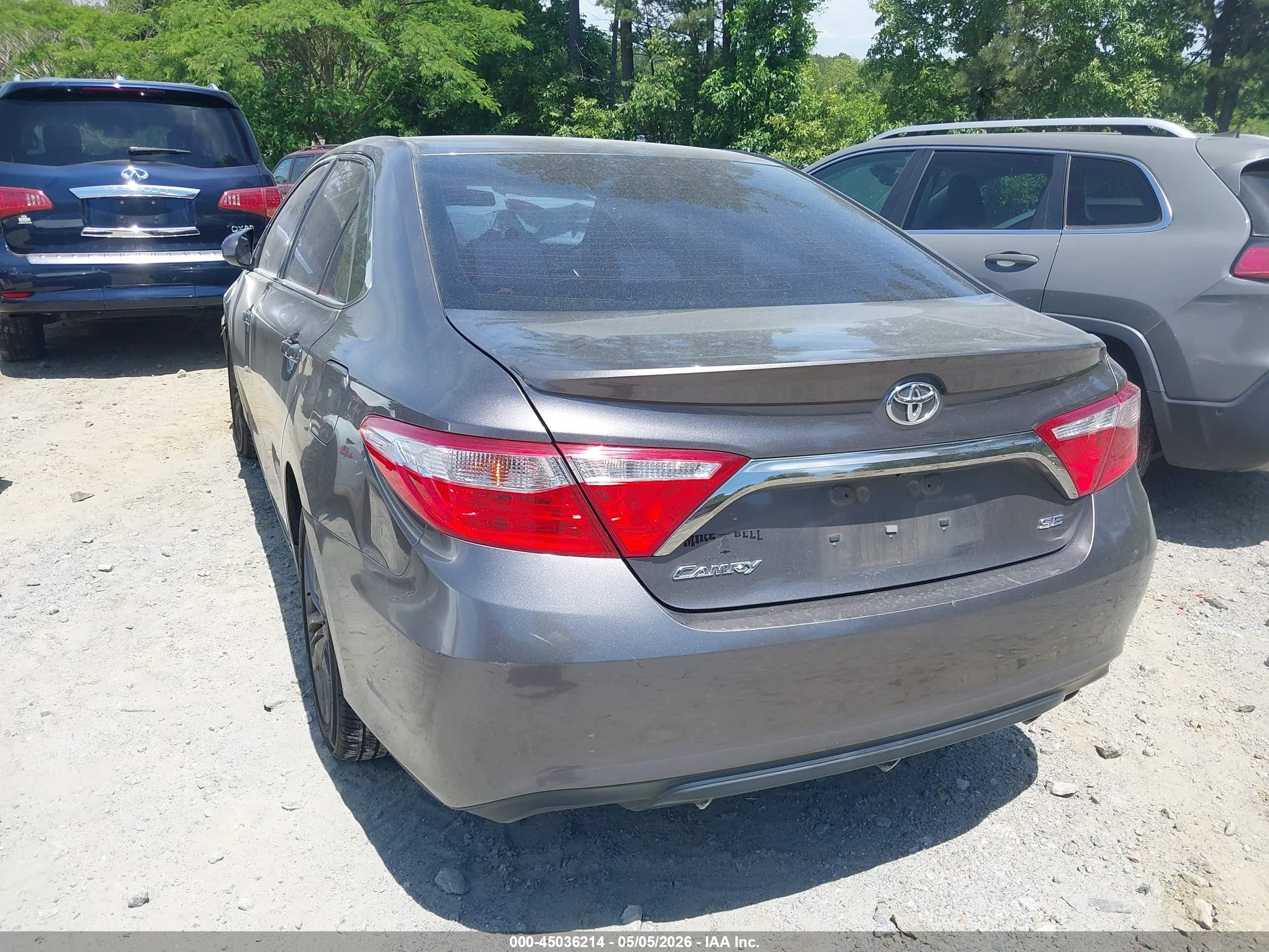 2015 Toyota Camry Se Серый vin: 4T1BF1FK7FU027103