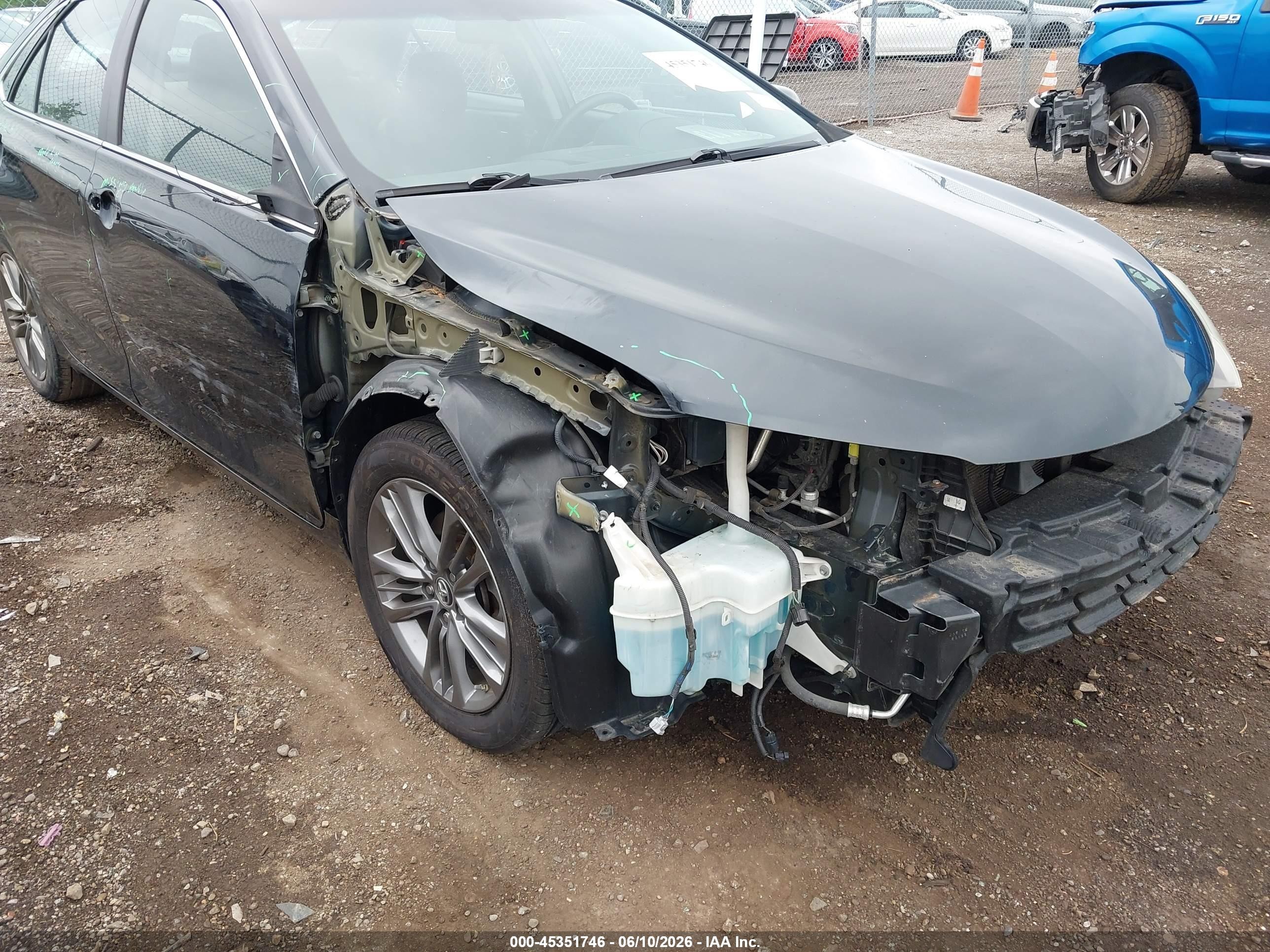 2015 Toyota Camry Se Черный vin: 4T1BF1FK7FU032088