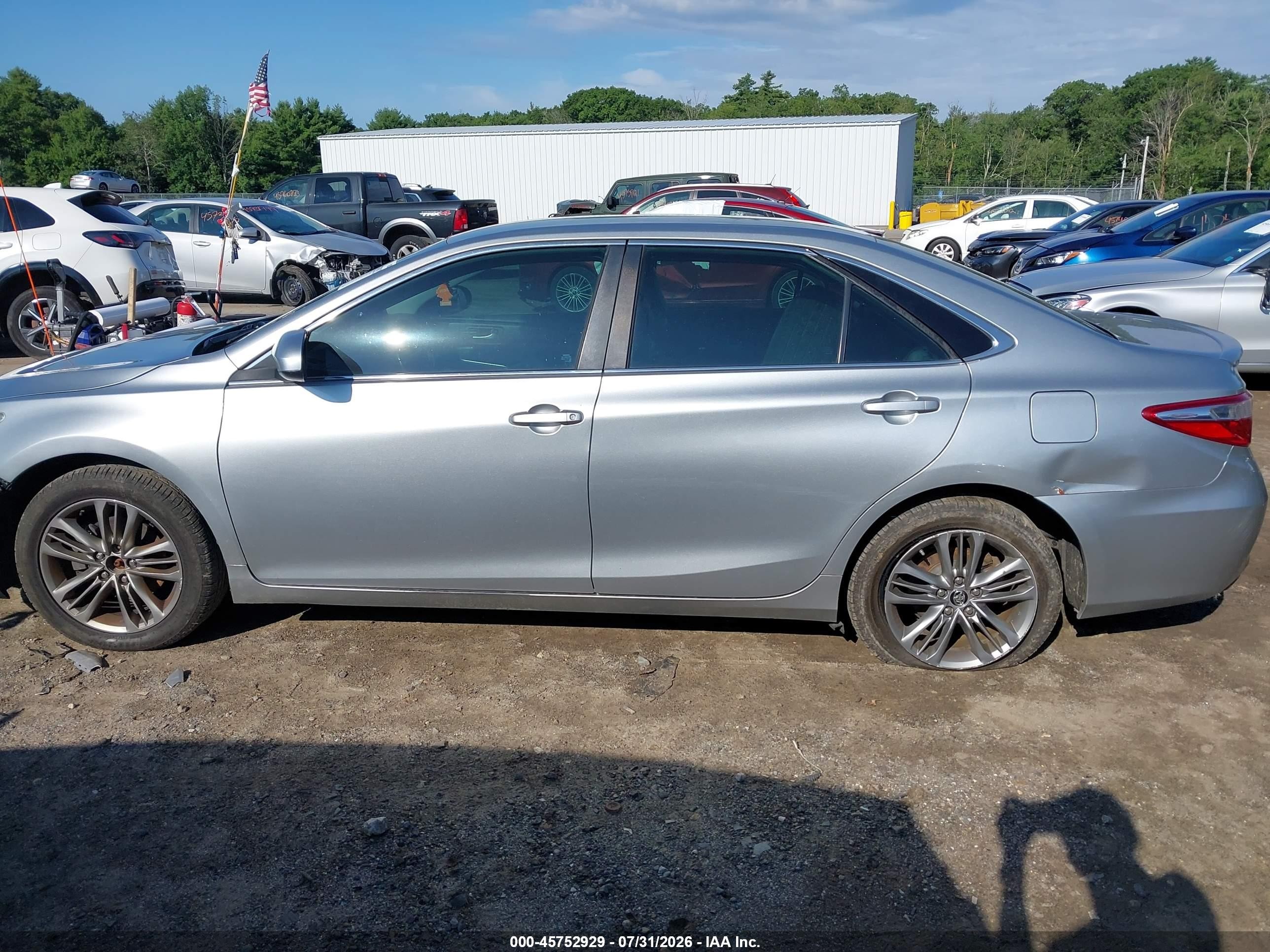2015 Toyota Camry Se Silver vin: 4T1BF1FK7FU033225