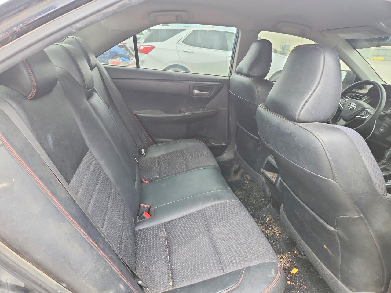 2015 Toyota Camry Se Black vin: 4T1BF1FK7FU069156