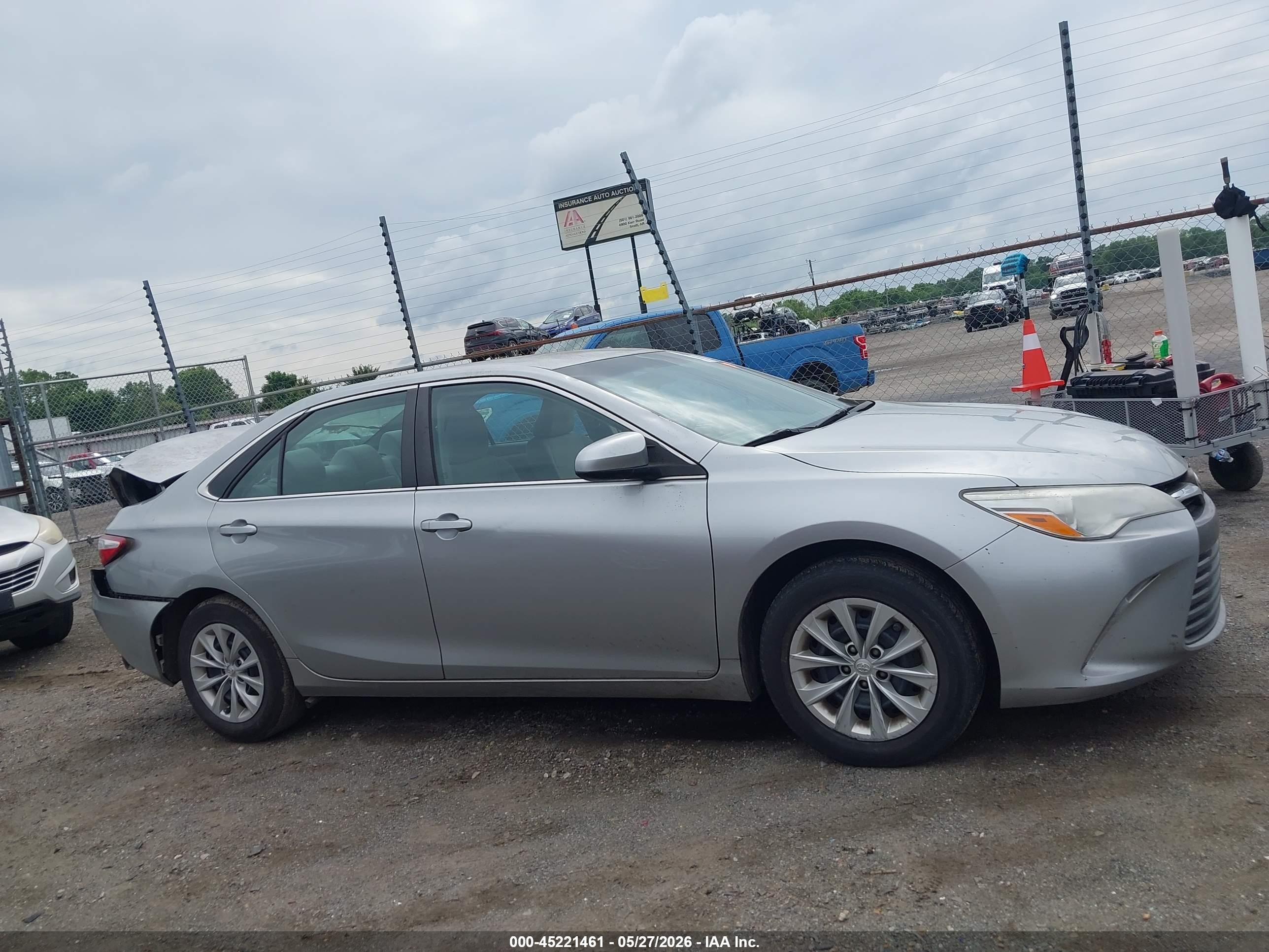 2015 Toyota Camry Le Silver vin: 4T1BF1FK7FU071957