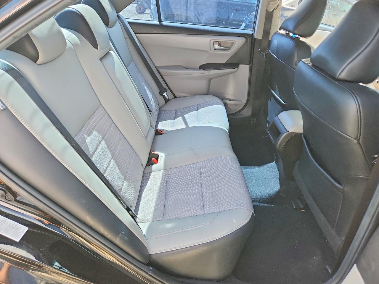 2015 Toyota Camry Se Blue vin: 4T1BF1FK7FU076737