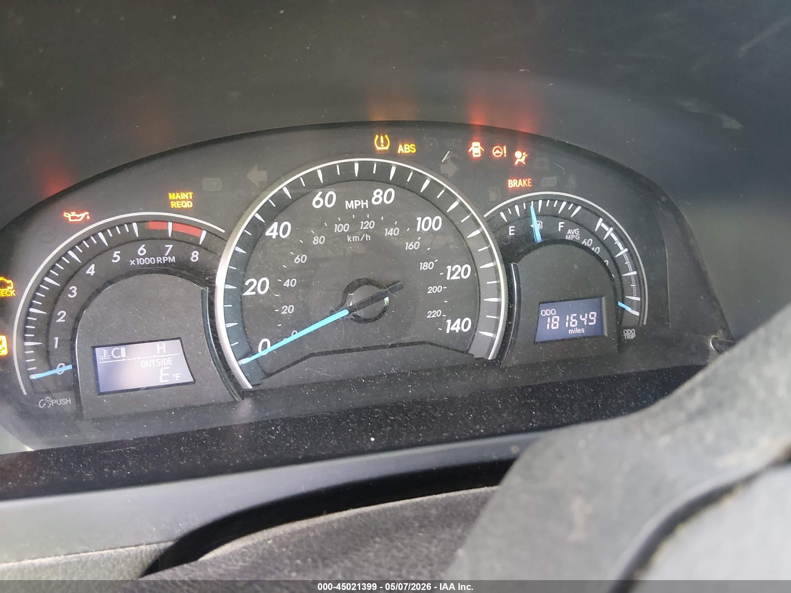 2015 Toyota Camry Le Серебряный vin: 4T1BF1FK7FU087527