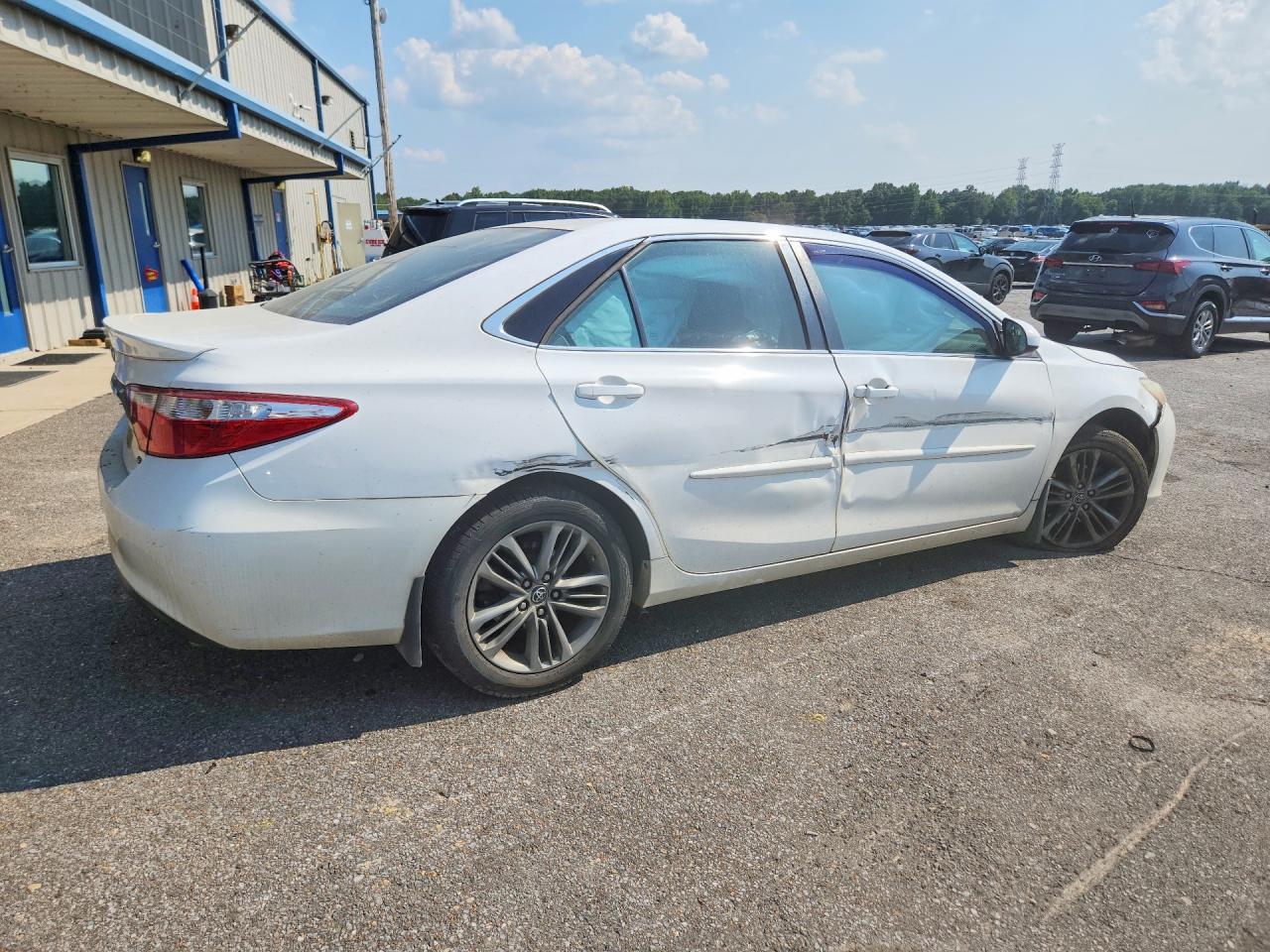 2015 Toyota Camry Se White vin: 4T1BF1FK7FU089715