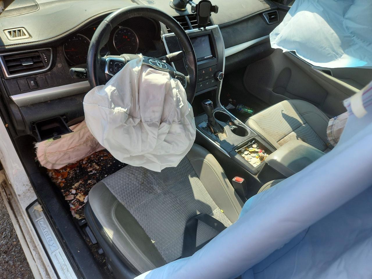 2015 Toyota Camry Se White vin: 4T1BF1FK7FU089715