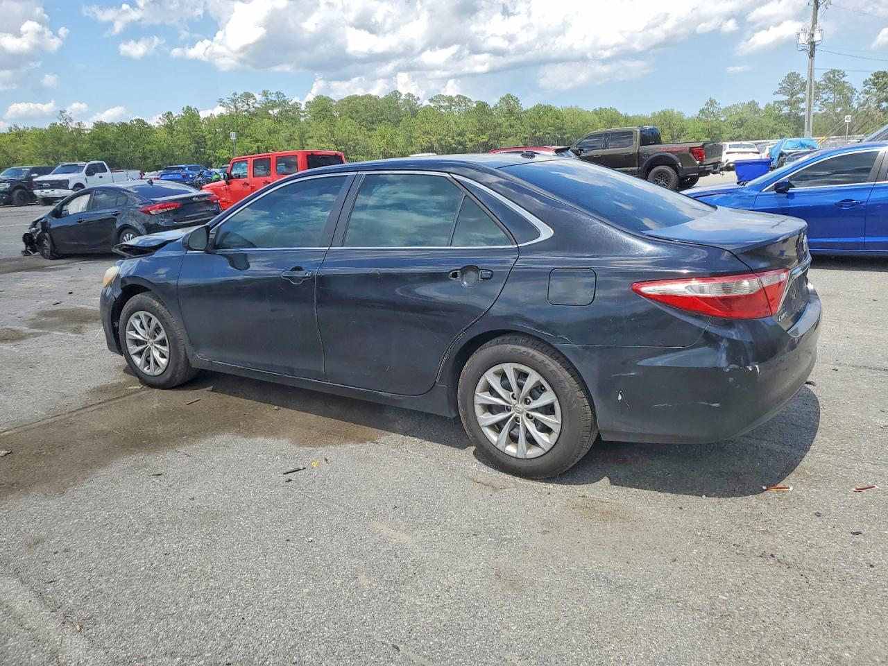 2015 Toyota Camry Le Black vin: 4T1BF1FK7FU094011