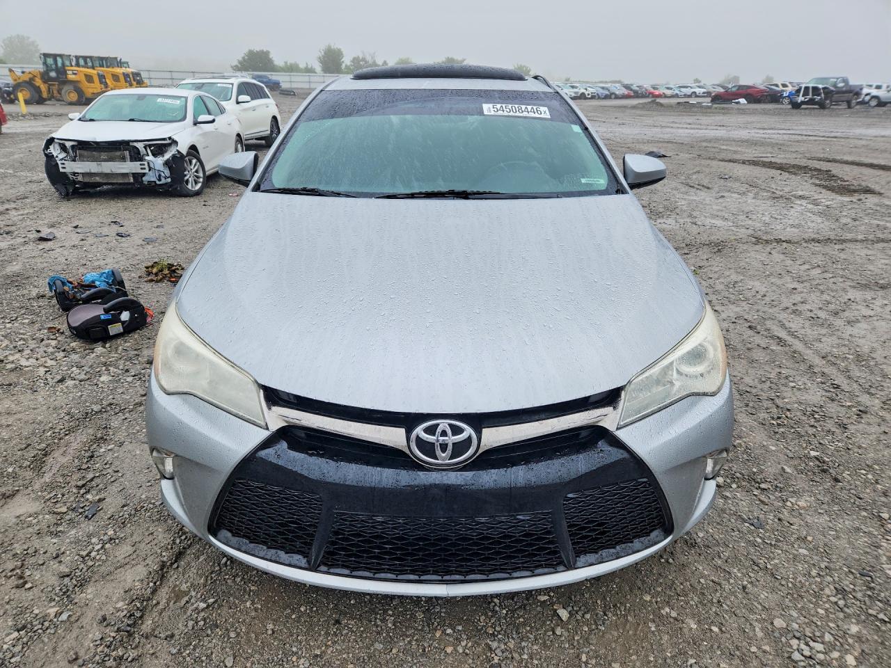 2015 Toyota Camry Se Silver vin: 4T1BF1FK7FU101314