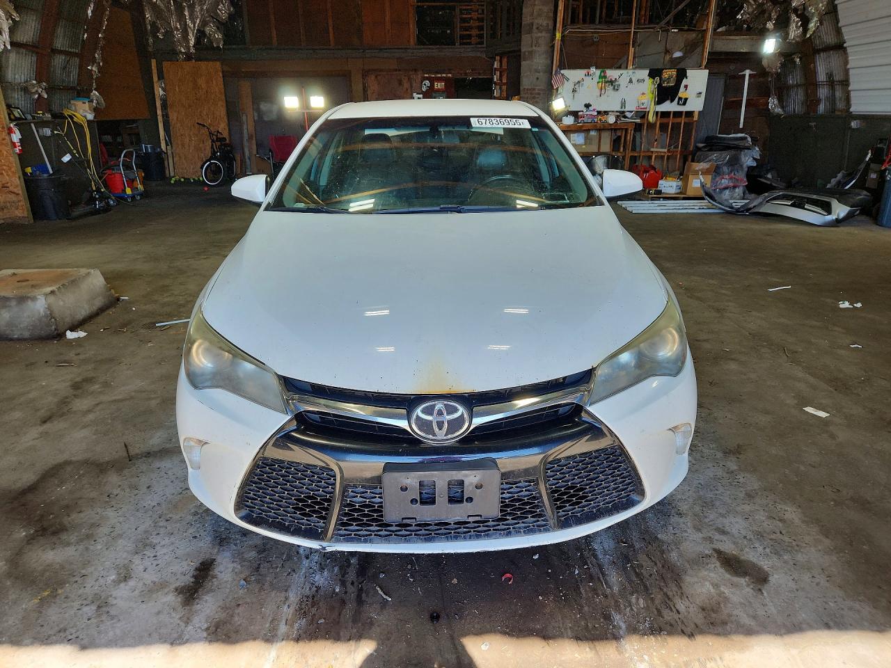 2015 Toyota Camry Se White vin: 4T1BF1FK7FU104553