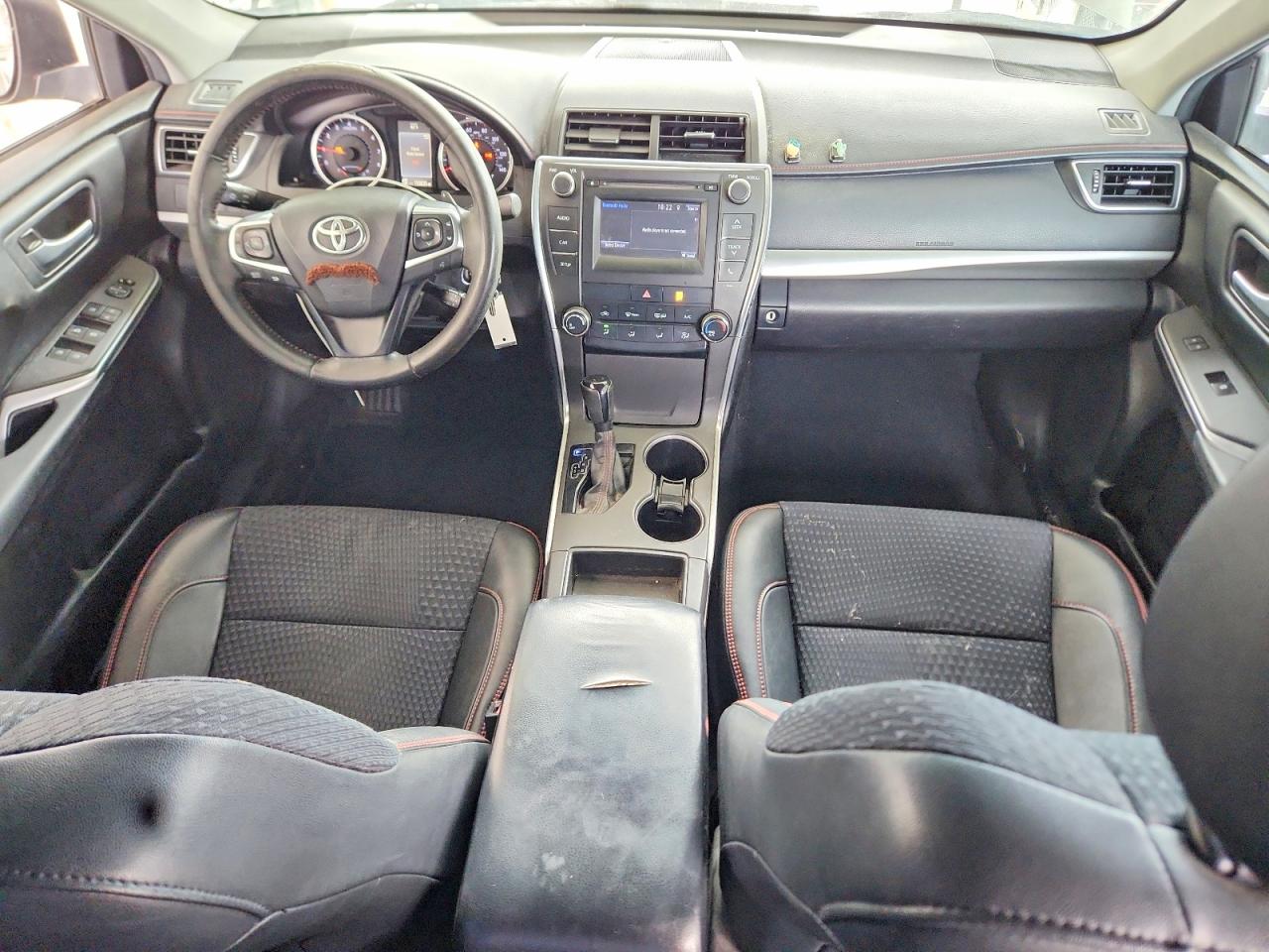 2015 Toyota Camry Se Silver vin: 4T1BF1FK7FU104603