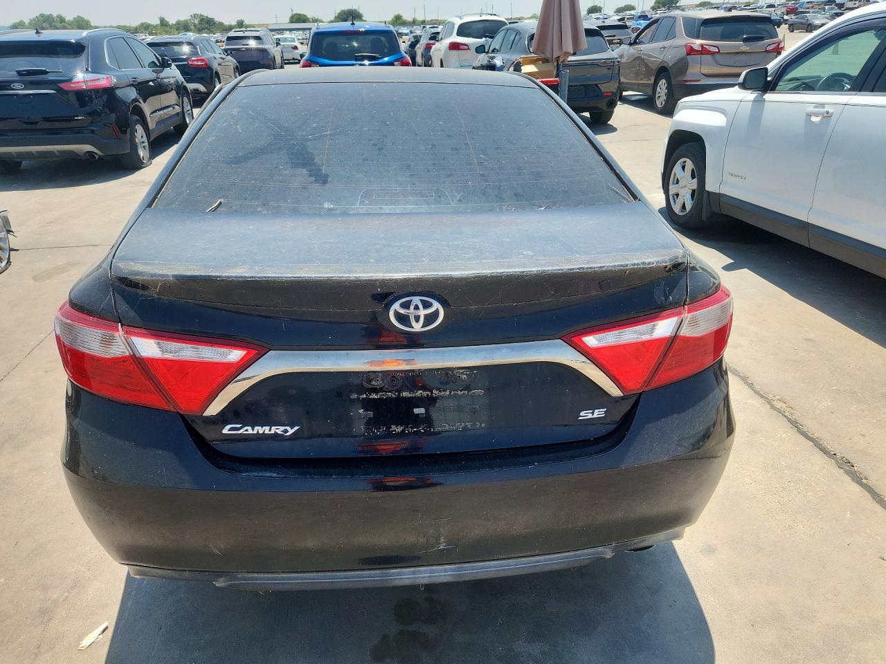 2015 Toyota Camry Se Черный vin: 4T1BF1FK7FU108117