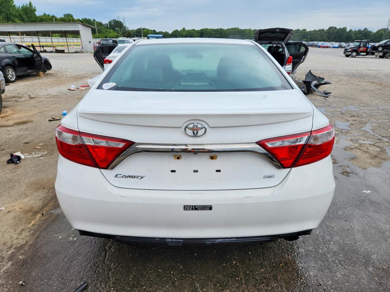 2015 Toyota Camry Se White vin: 4T1BF1FK7FU110689