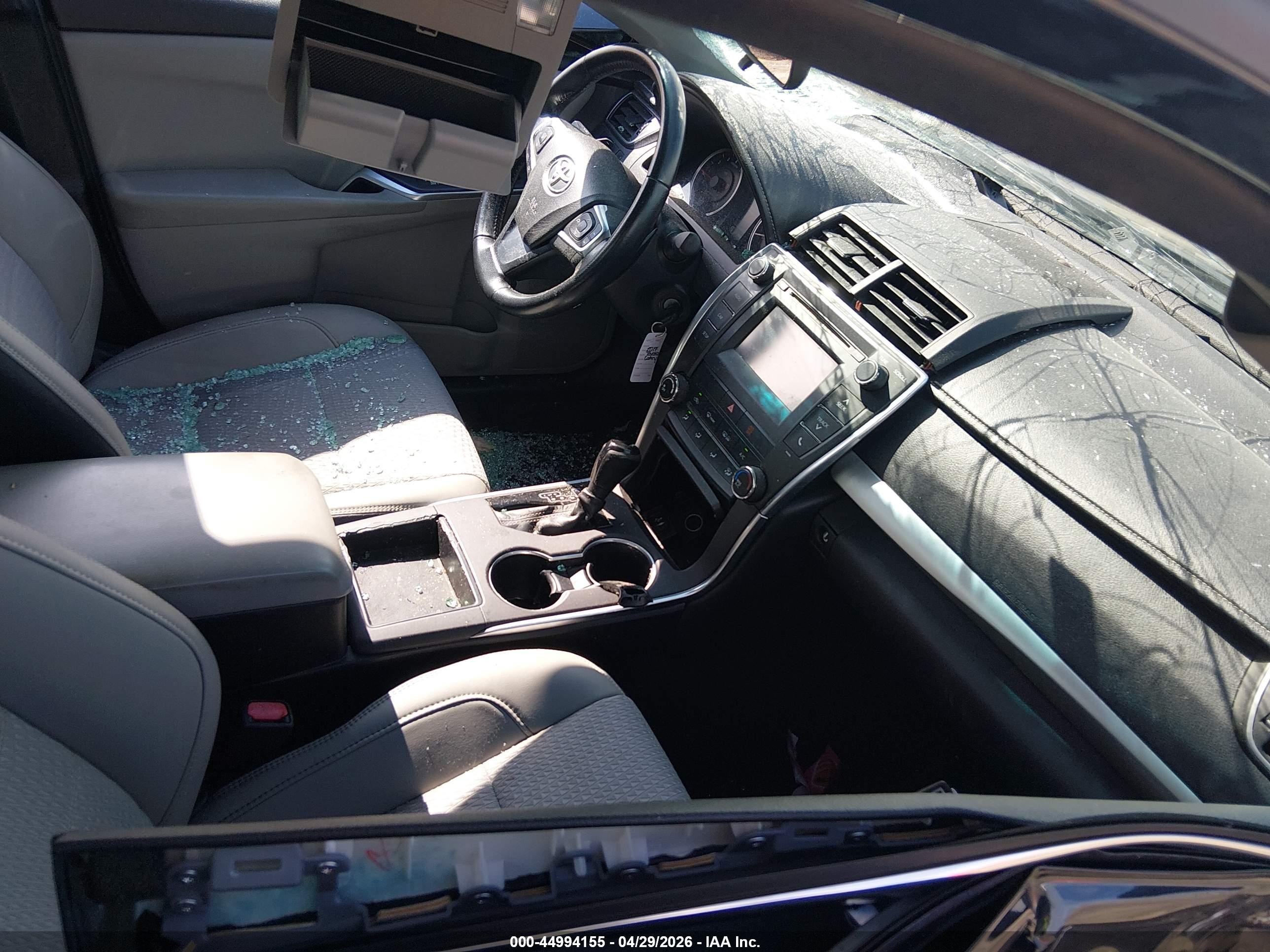2015 Toyota Camry Se Dark Blue vin: 4T1BF1FK7FU116072
