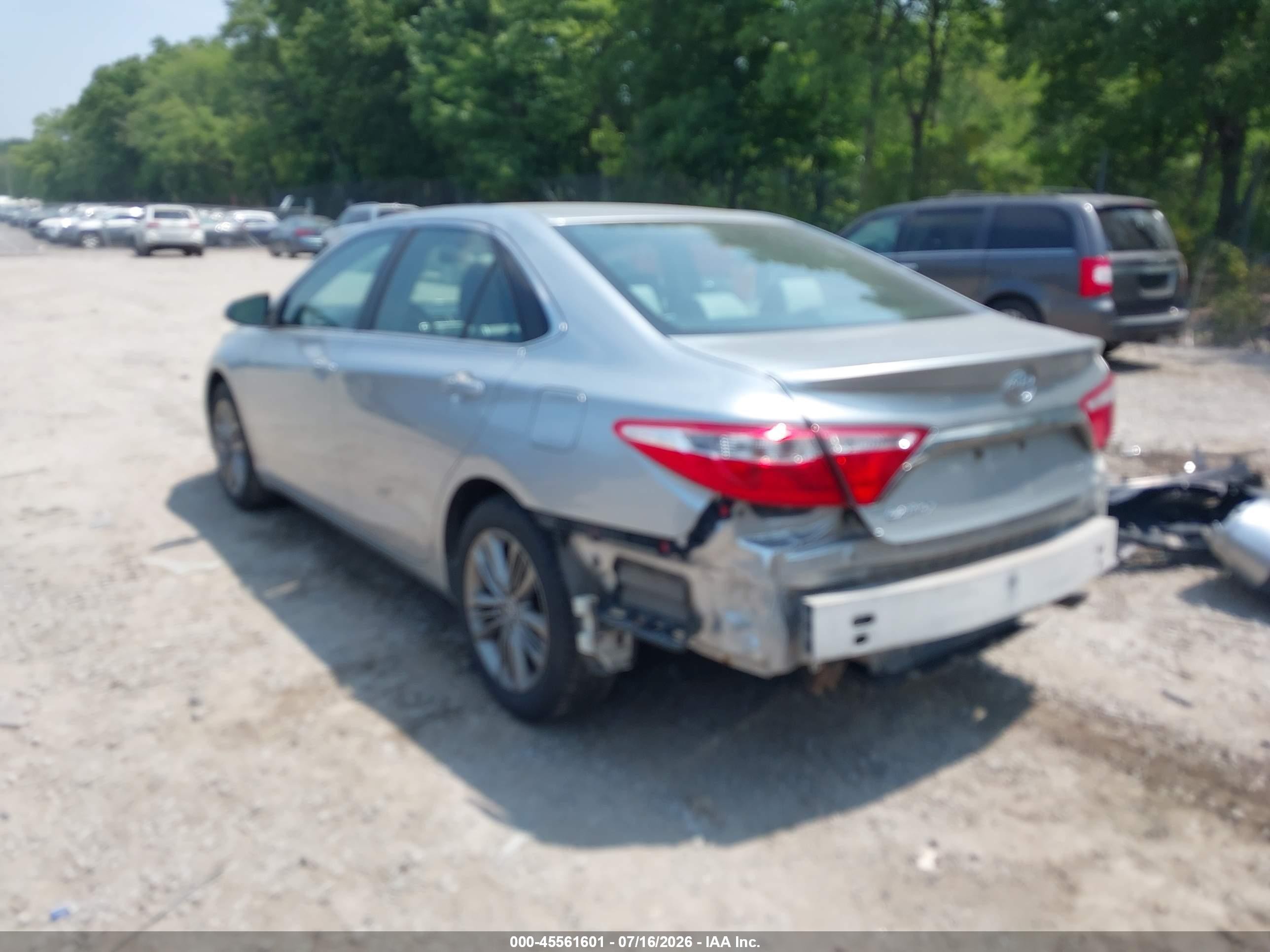 2015 Toyota Camry Se Серебряный vin: 4T1BF1FK7FU474983
