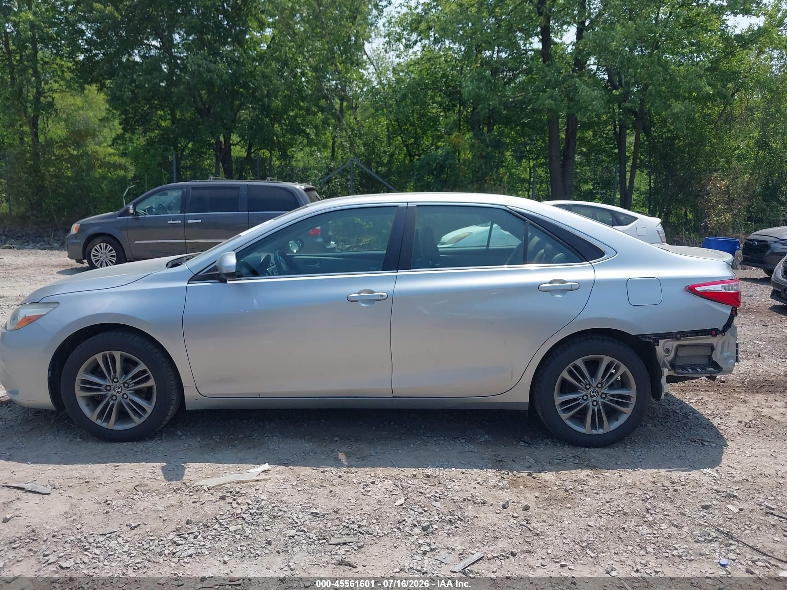2015 Toyota Camry Se Серебряный vin: 4T1BF1FK7FU474983