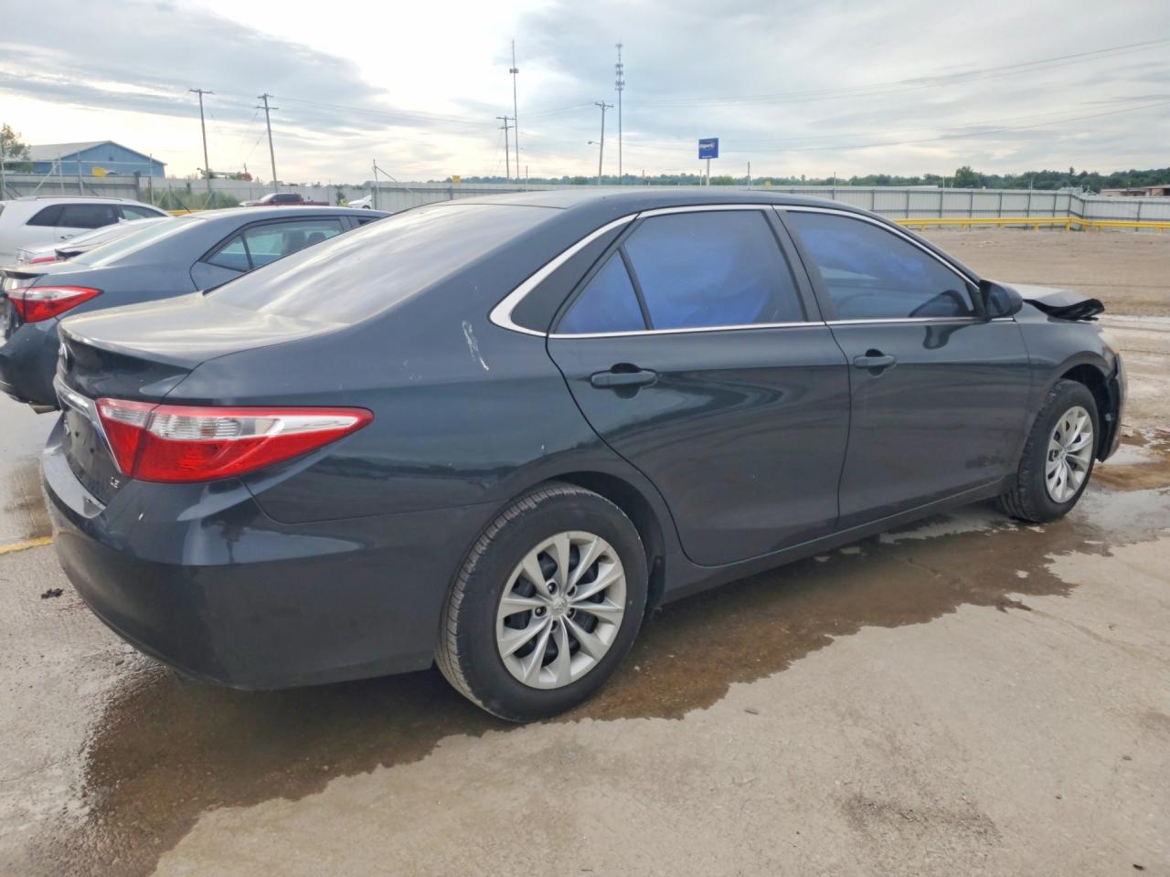 2015 Toyota Camry Le Black vin: 4T1BF1FK7FU475339