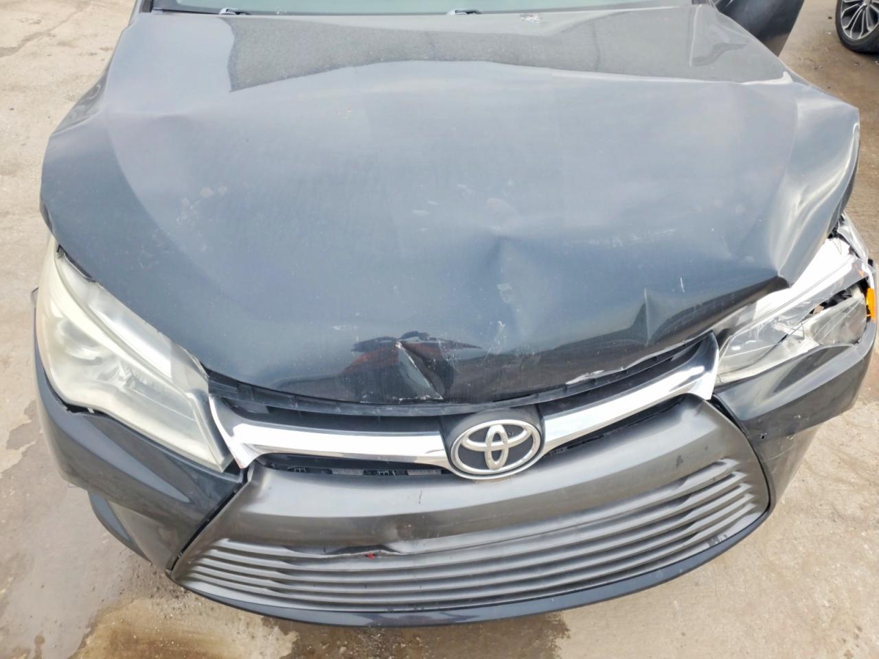 2015 Toyota Camry Le Black vin: 4T1BF1FK7FU475339