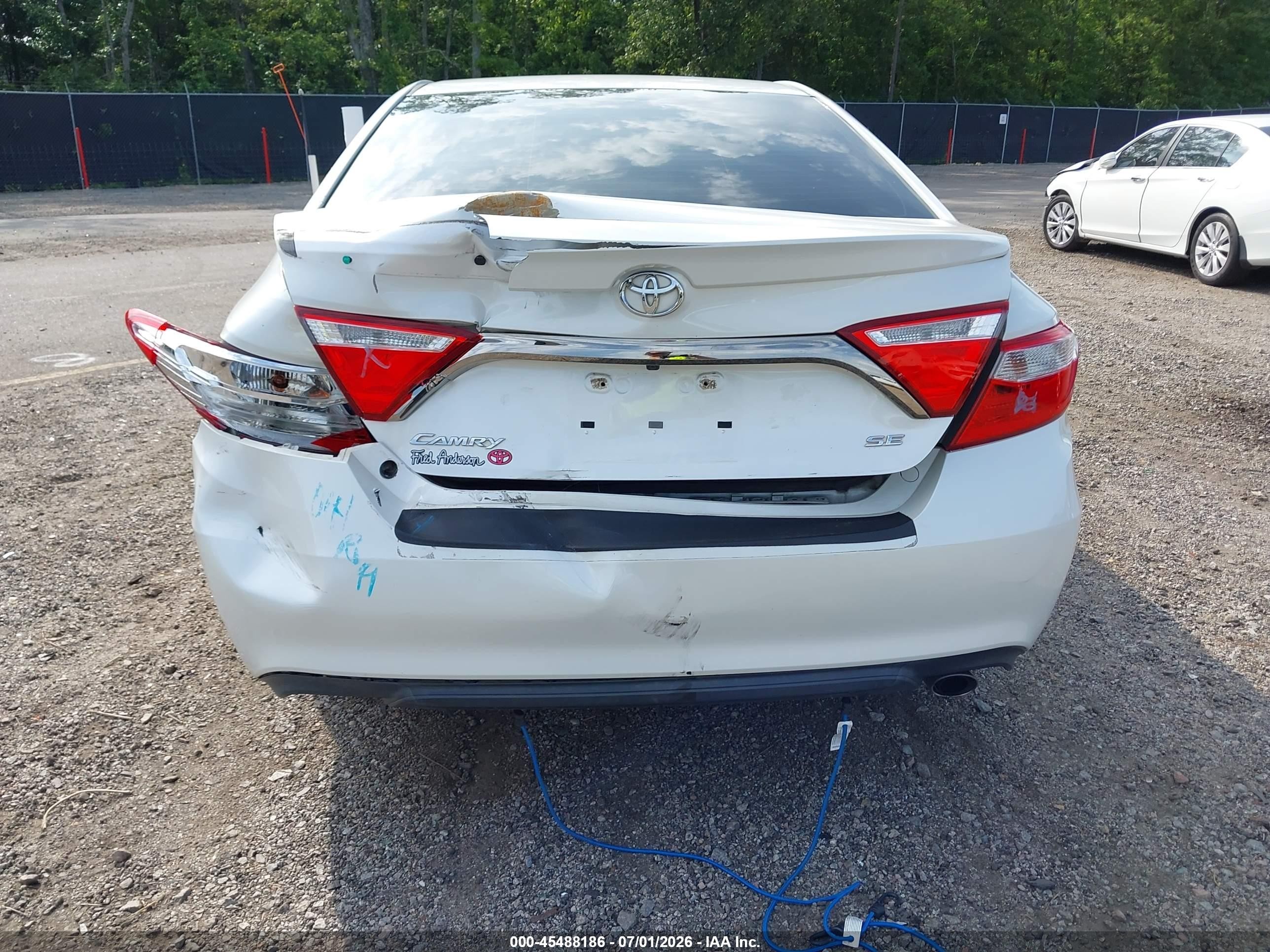 2015 Toyota Camry Se Белый vin: 4T1BF1FK7FU477995