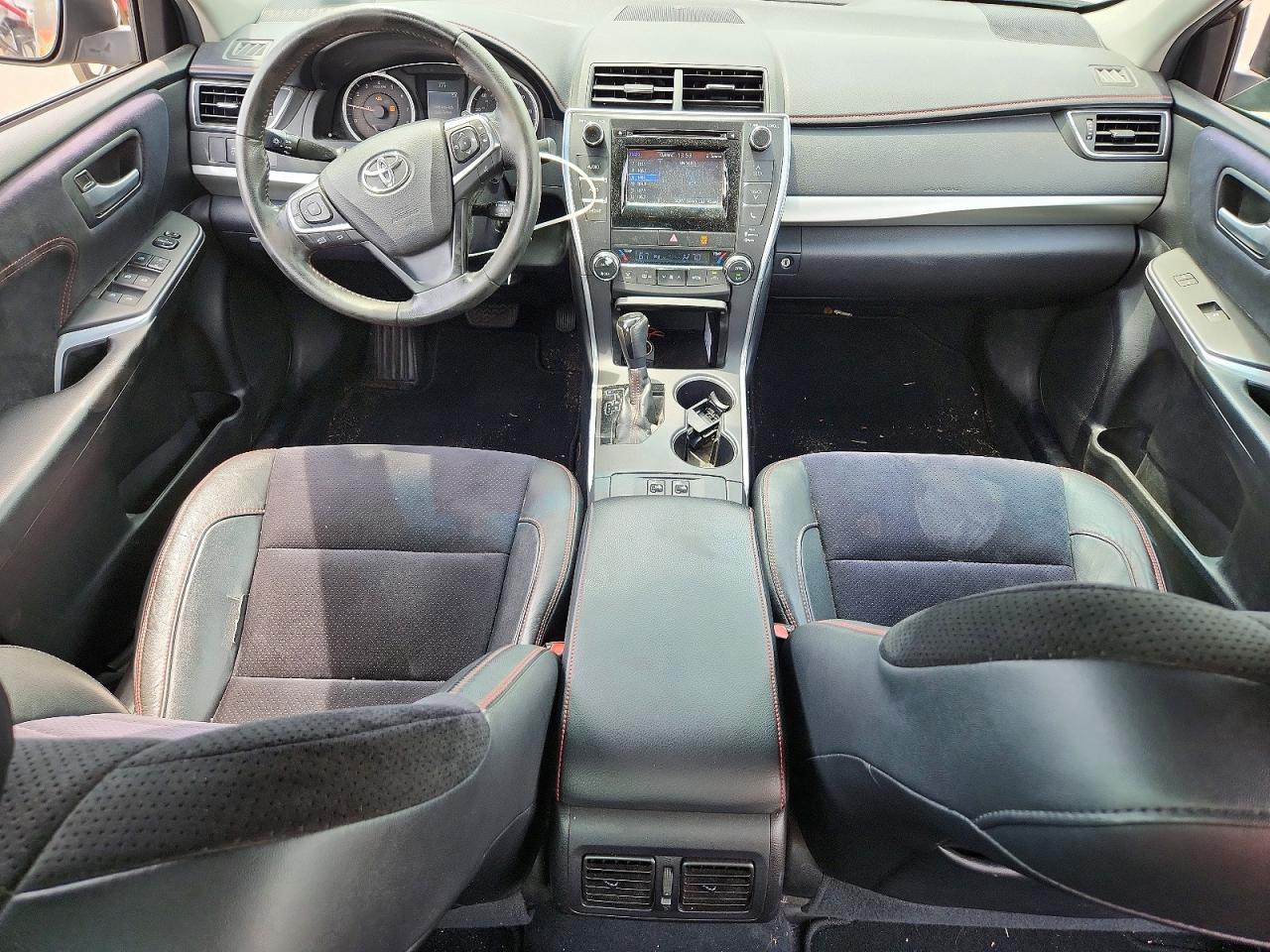 2015 Toyota Camry Xse Серый vin: 4T1BF1FK7FU481299