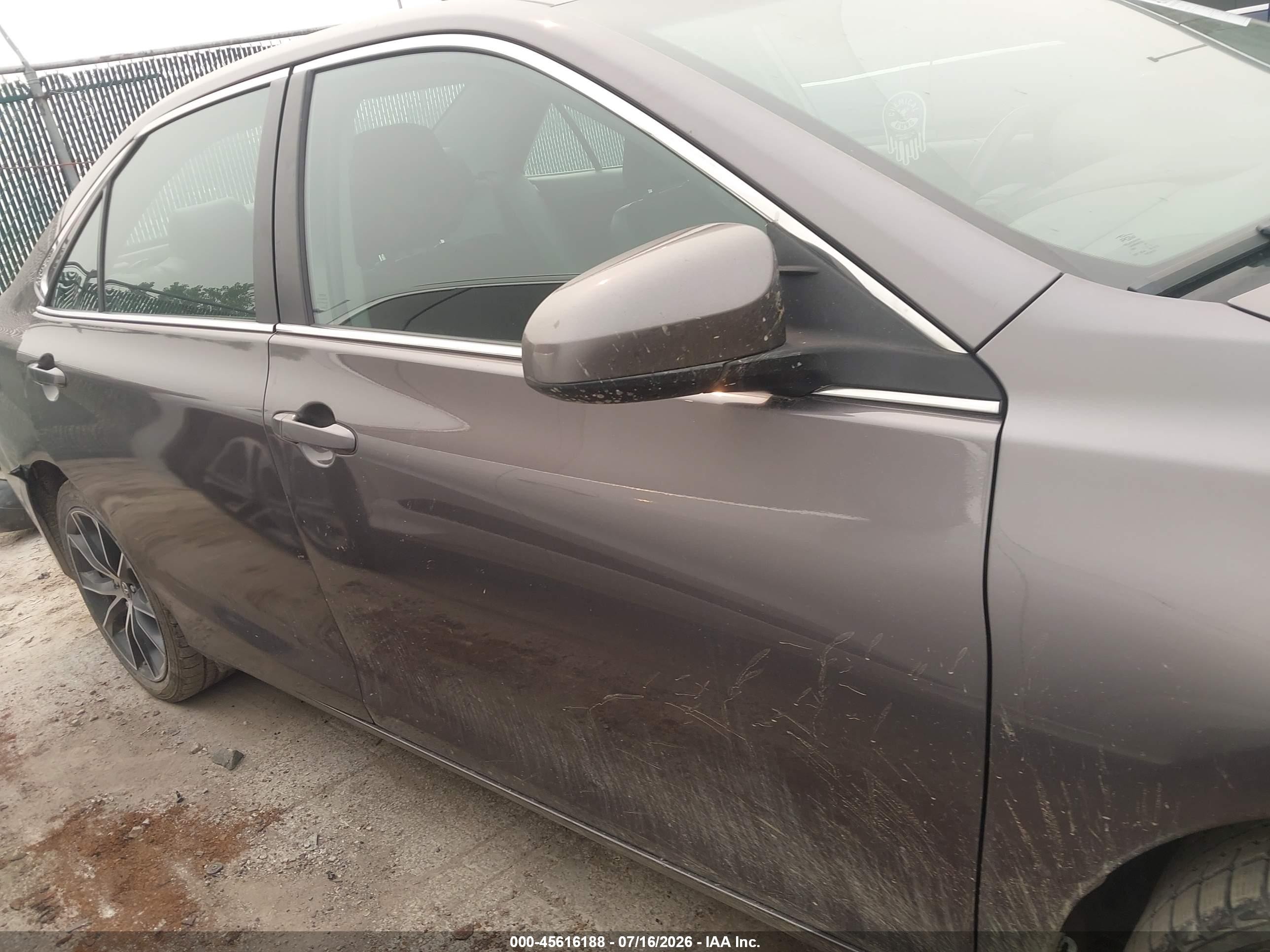 2015 Toyota Camry Xse Gray vin: 4T1BF1FK7FU483389