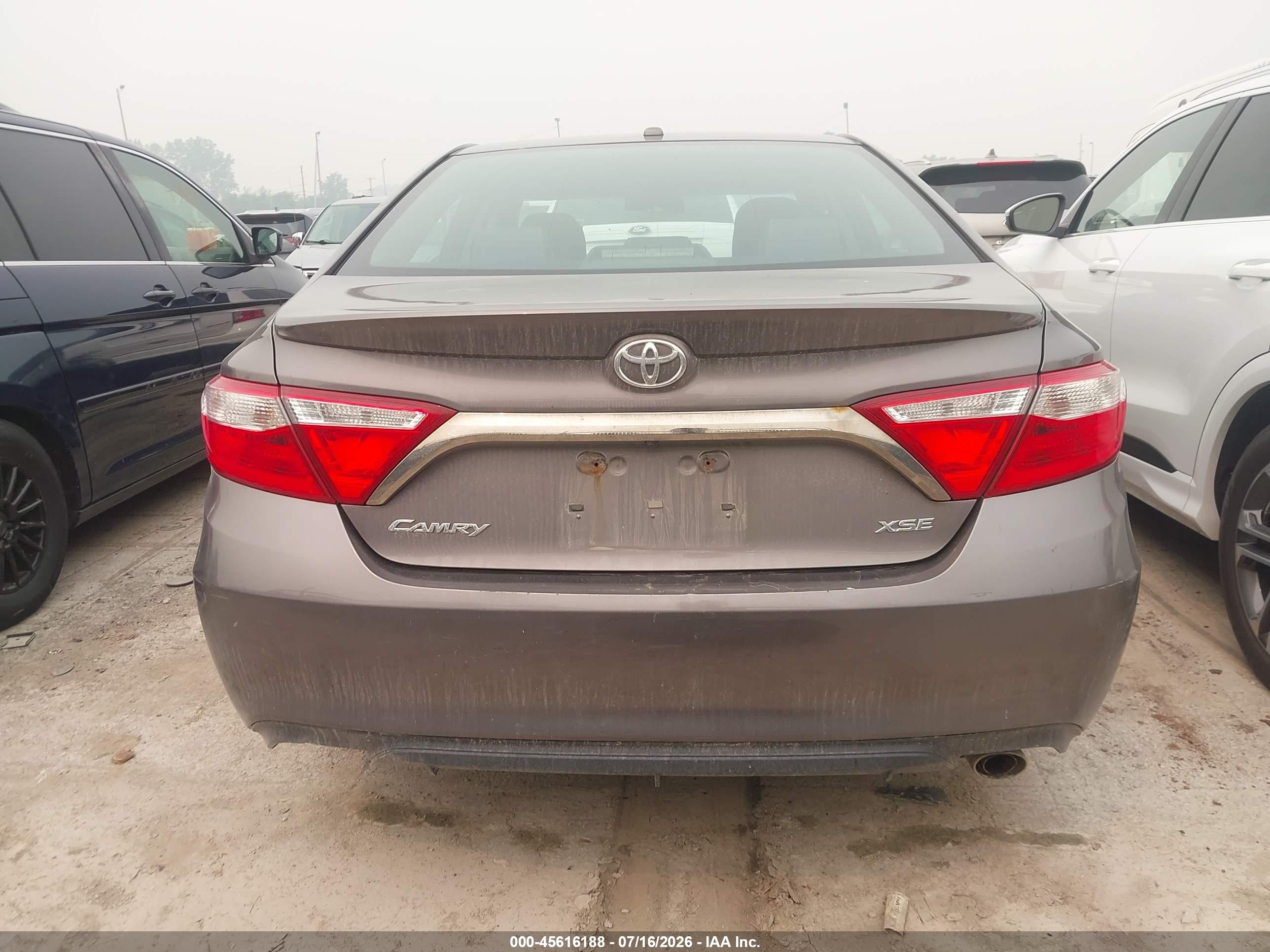 2015 Toyota Camry Xse Gray vin: 4T1BF1FK7FU483389