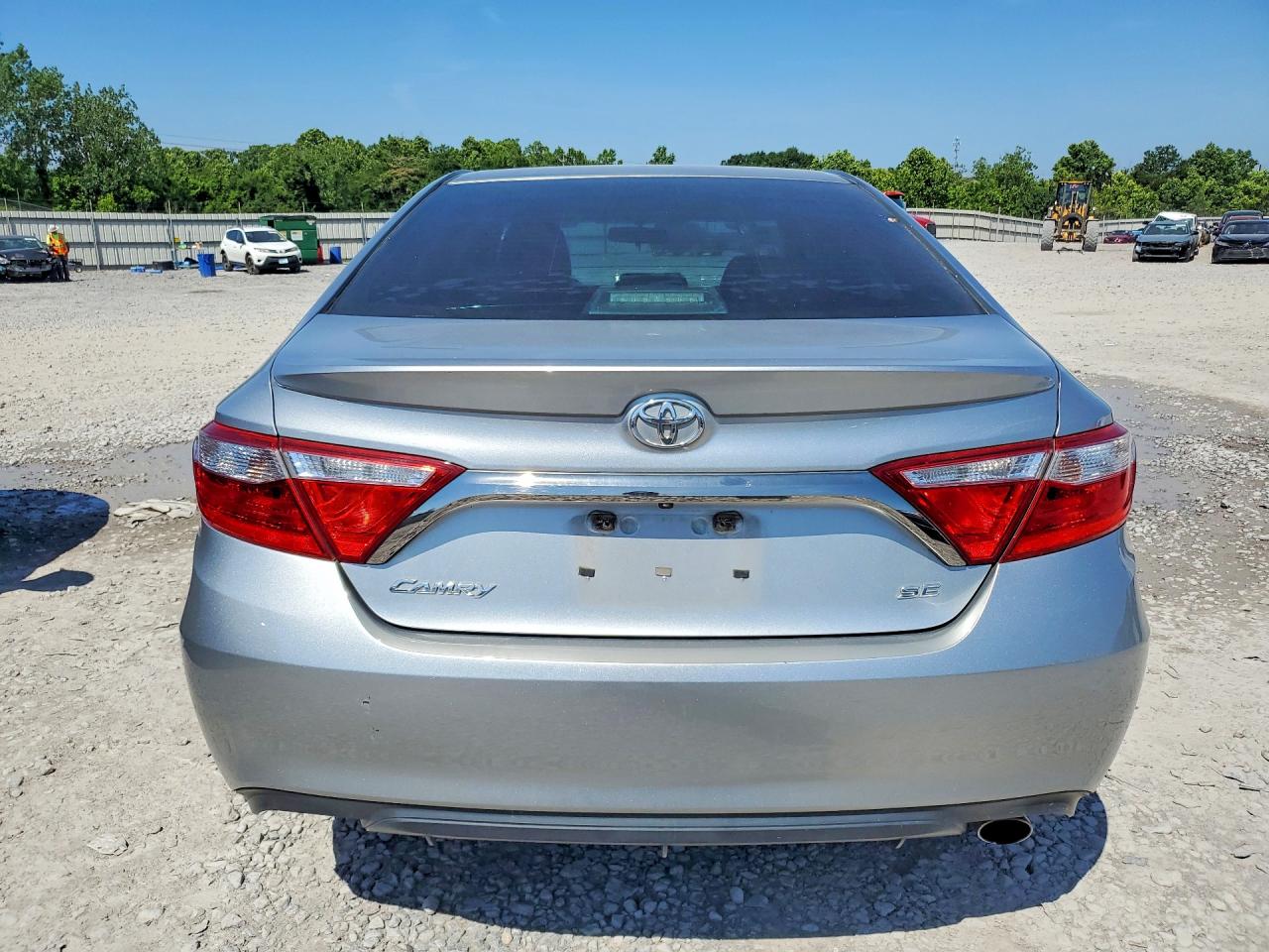 2015 Toyota Camry Se Серебряный vin: 4T1BF1FK7FU483456