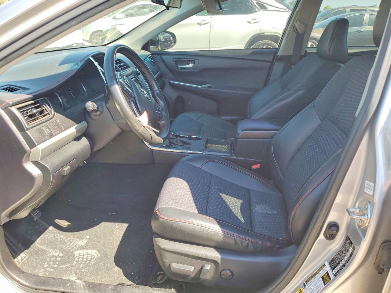 2015 Toyota Camry Se Серебряный vin: 4T1BF1FK7FU483456