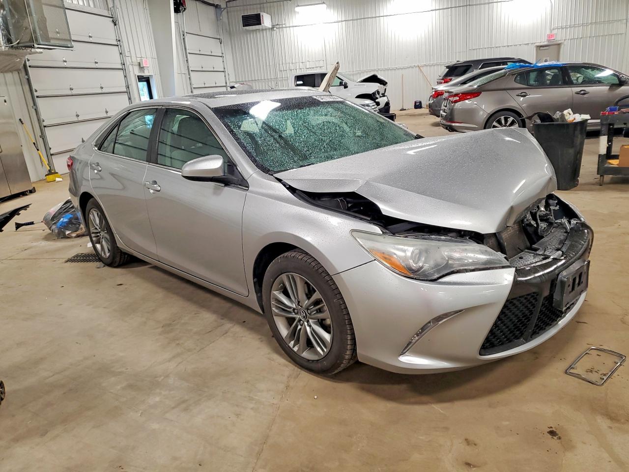 2015 Toyota Camry Se Silver vin: 4T1BF1FK7FU484414