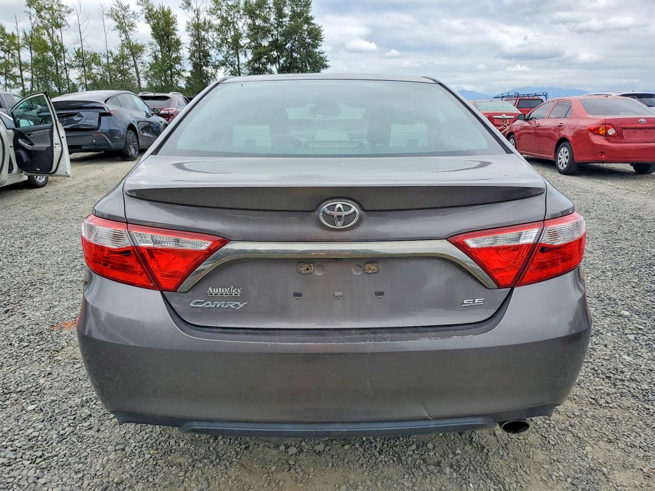 2015 Toyota Camry Se Gray vin: 4T1BF1FK7FU487782
