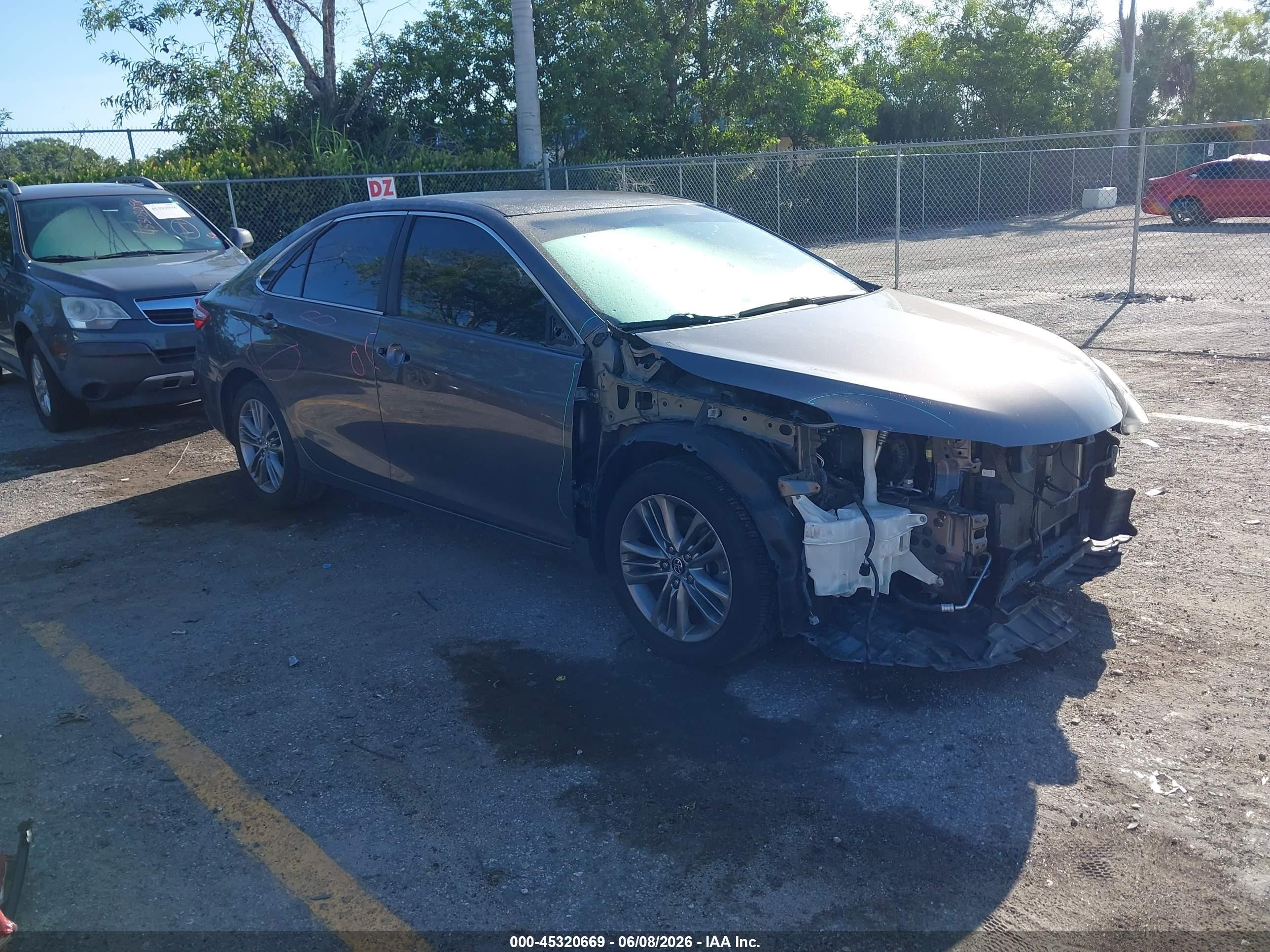 2015 Toyota Camry Se Brown vin: 4T1BF1FK7FU492254