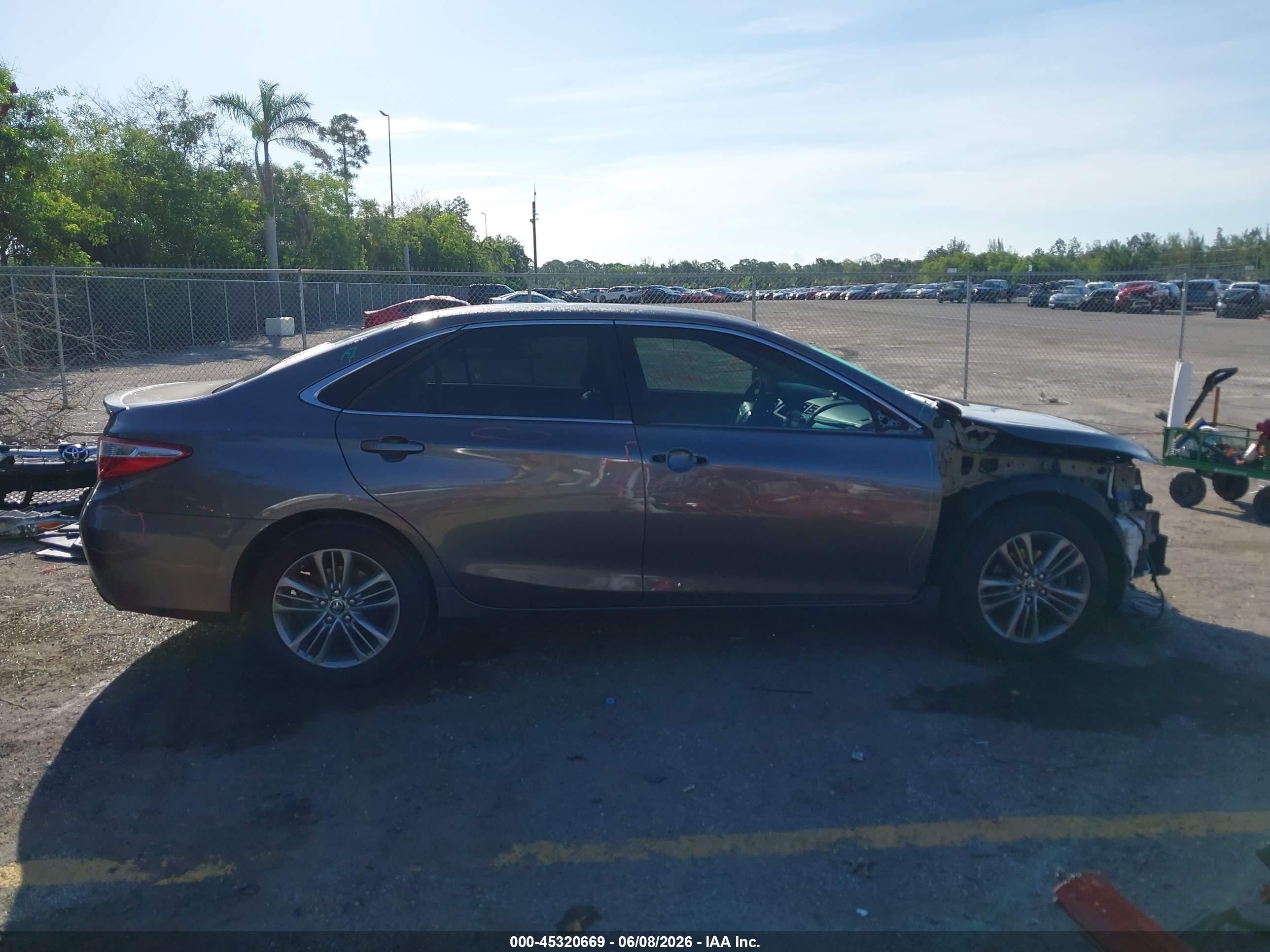 2015 Toyota Camry Se Brown vin: 4T1BF1FK7FU492254