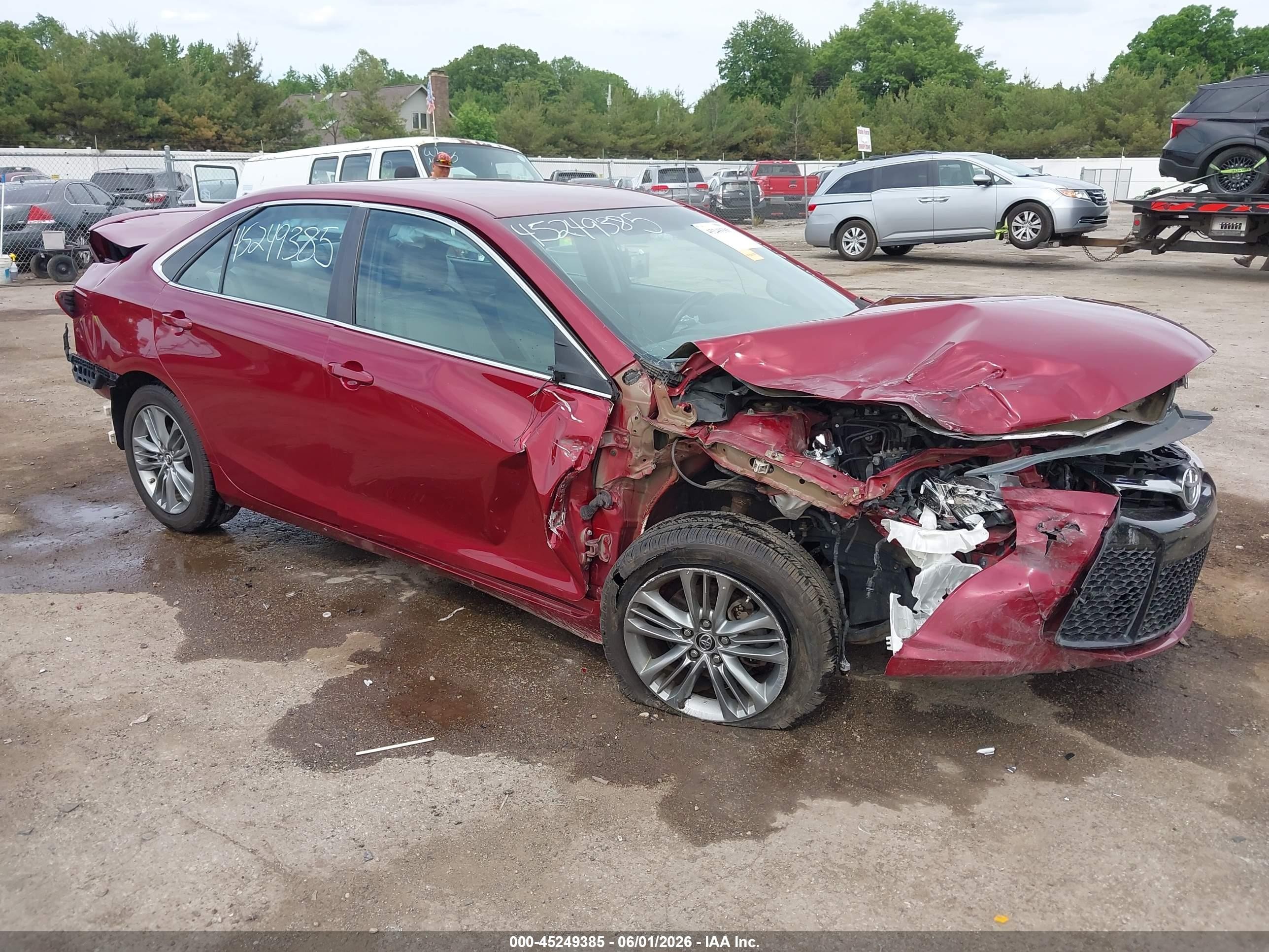 2015 Toyota Camry Se Red vin: 4T1BF1FK7FU875563