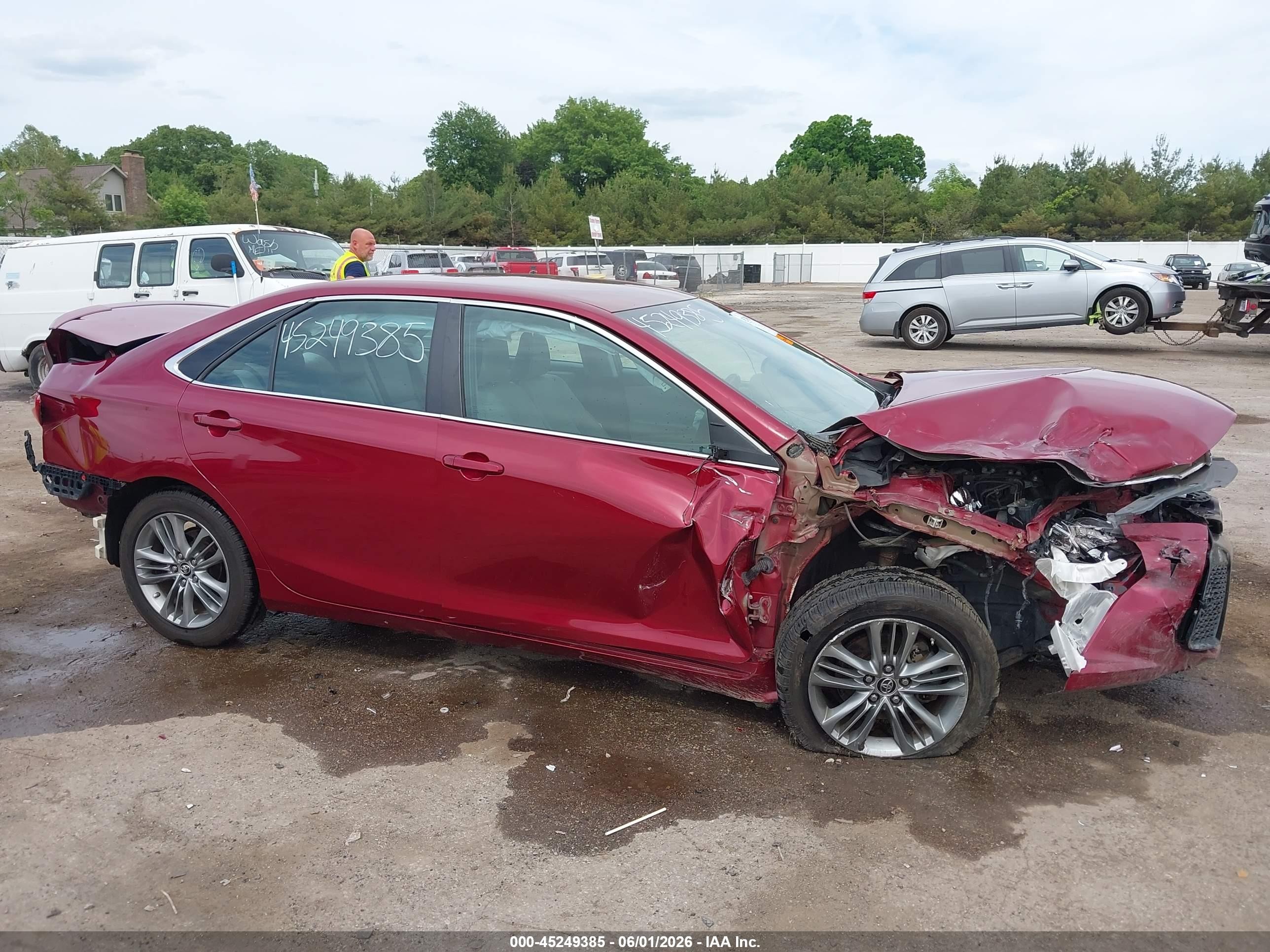 2015 Toyota Camry Se Red vin: 4T1BF1FK7FU875563
