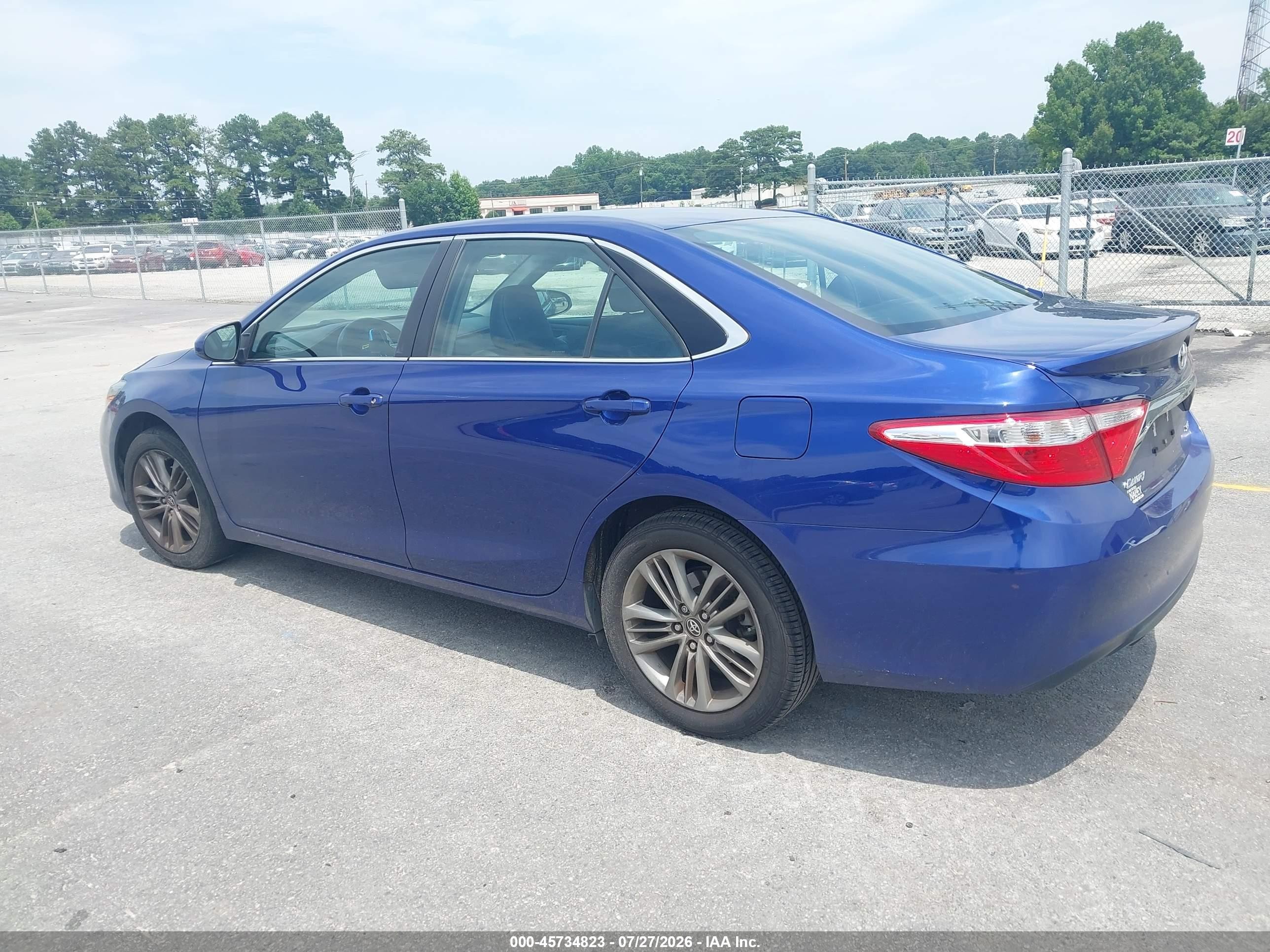 2015 Toyota Camry Se Blue vin: 4T1BF1FK7FU876597