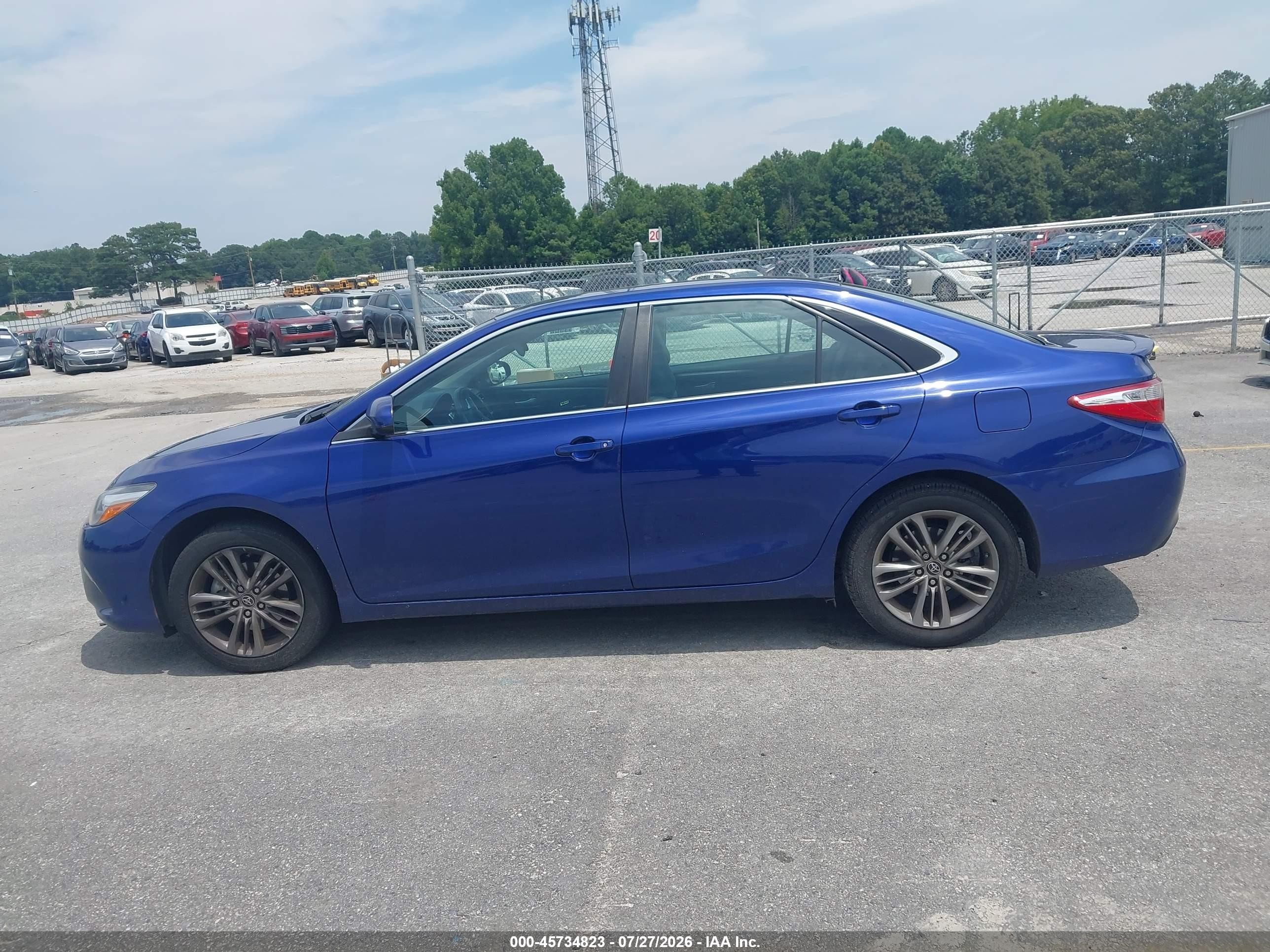 2015 Toyota Camry Se Blue vin: 4T1BF1FK7FU876597