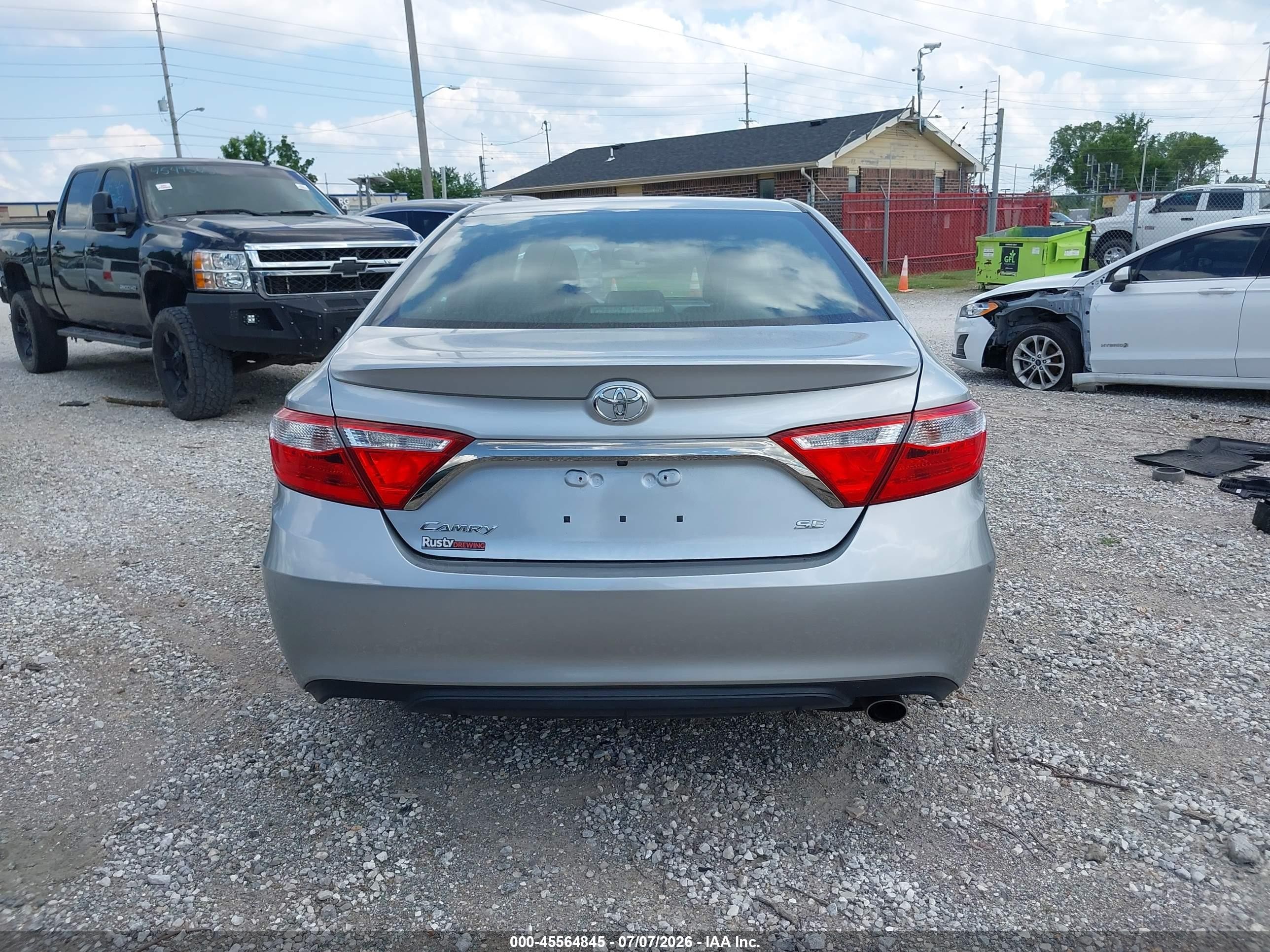 2015 Toyota Camry Se Silver vin: 4T1BF1FK7FU892542