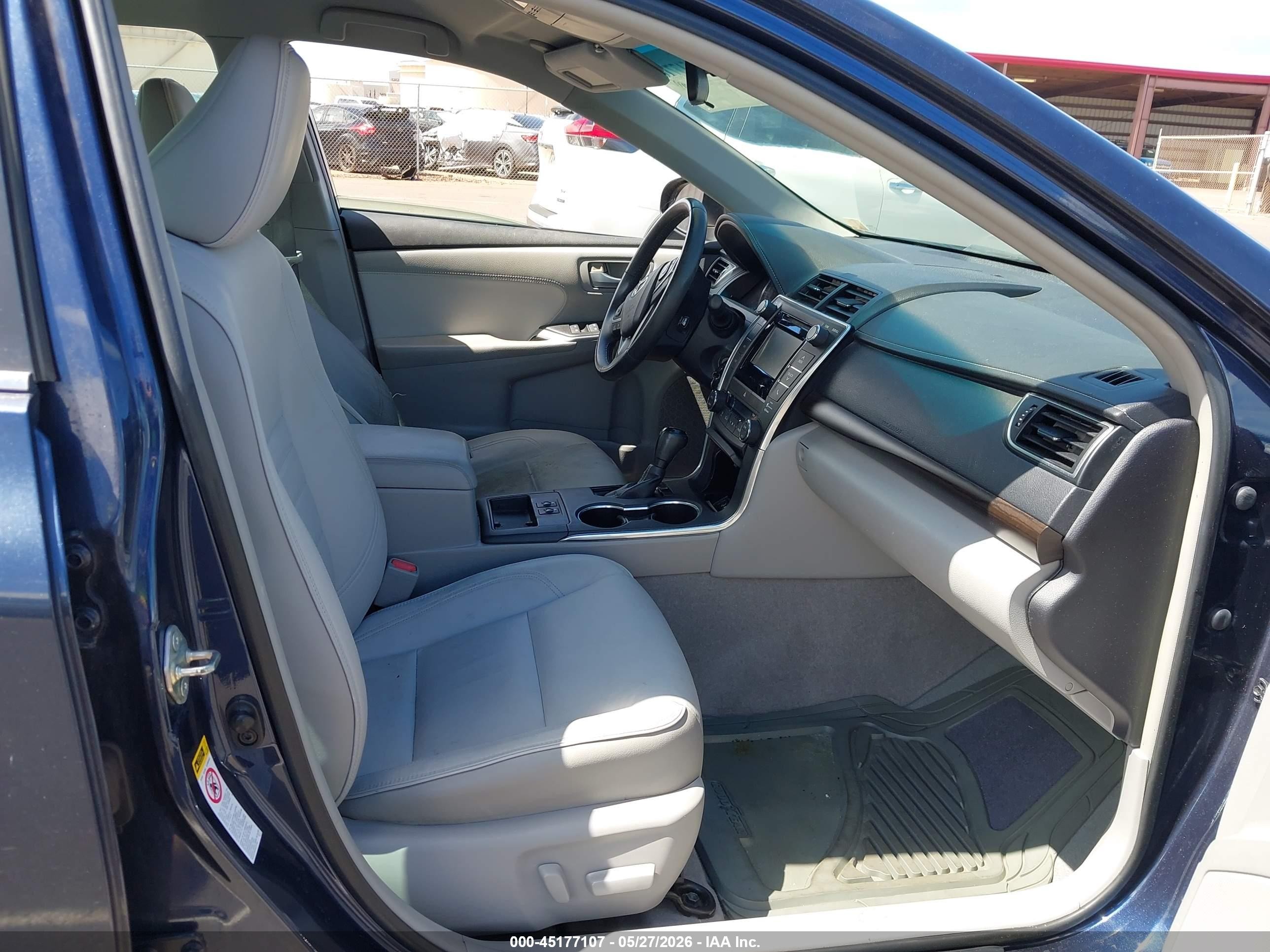 2015 Toyota Camry Le/se/xle/xse Blue vin: 4T1BF1FK7FU897997