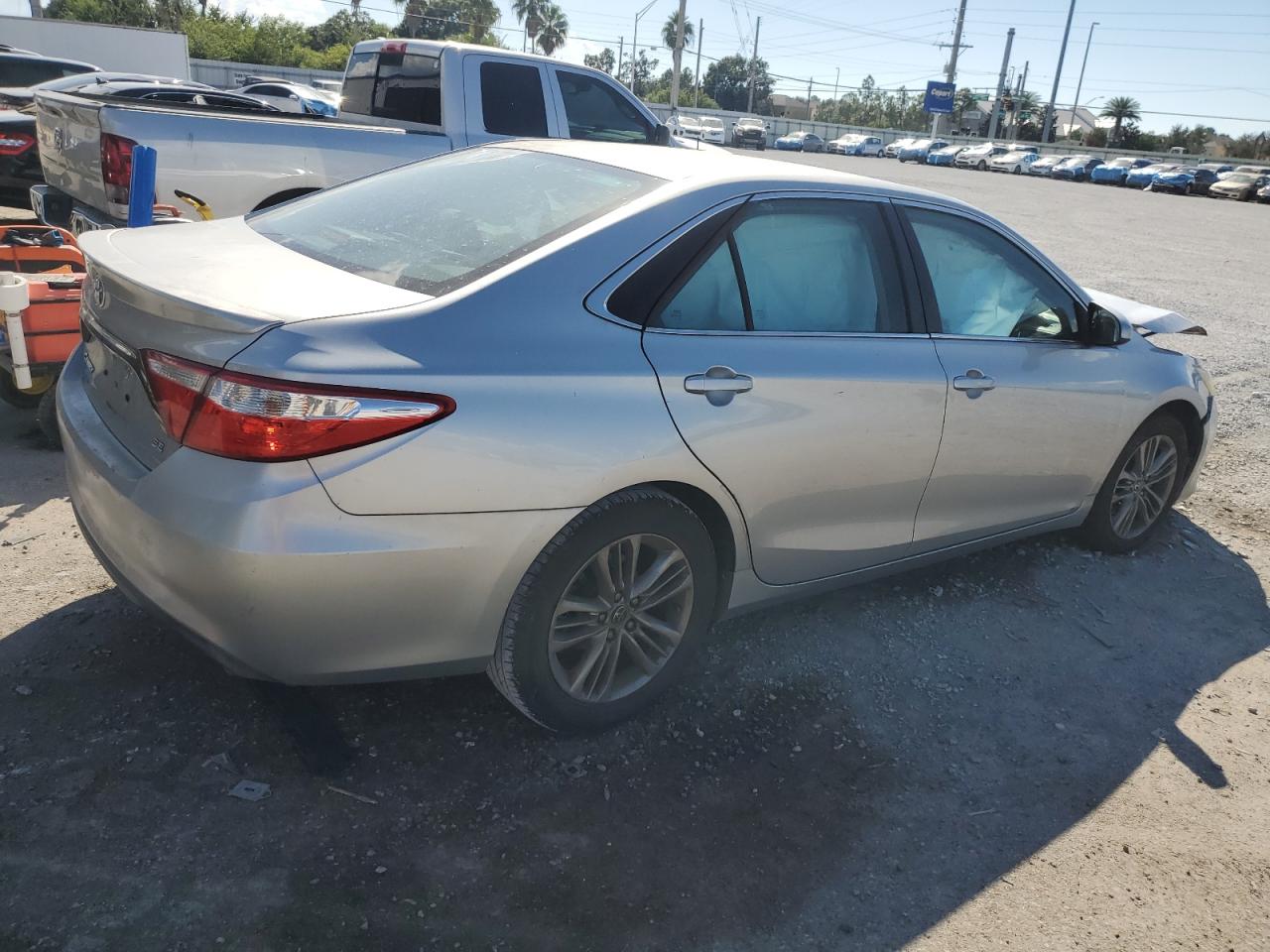 2015 Toyota Camry Le Серебряный vin: 4T1BF1FK7FU898339