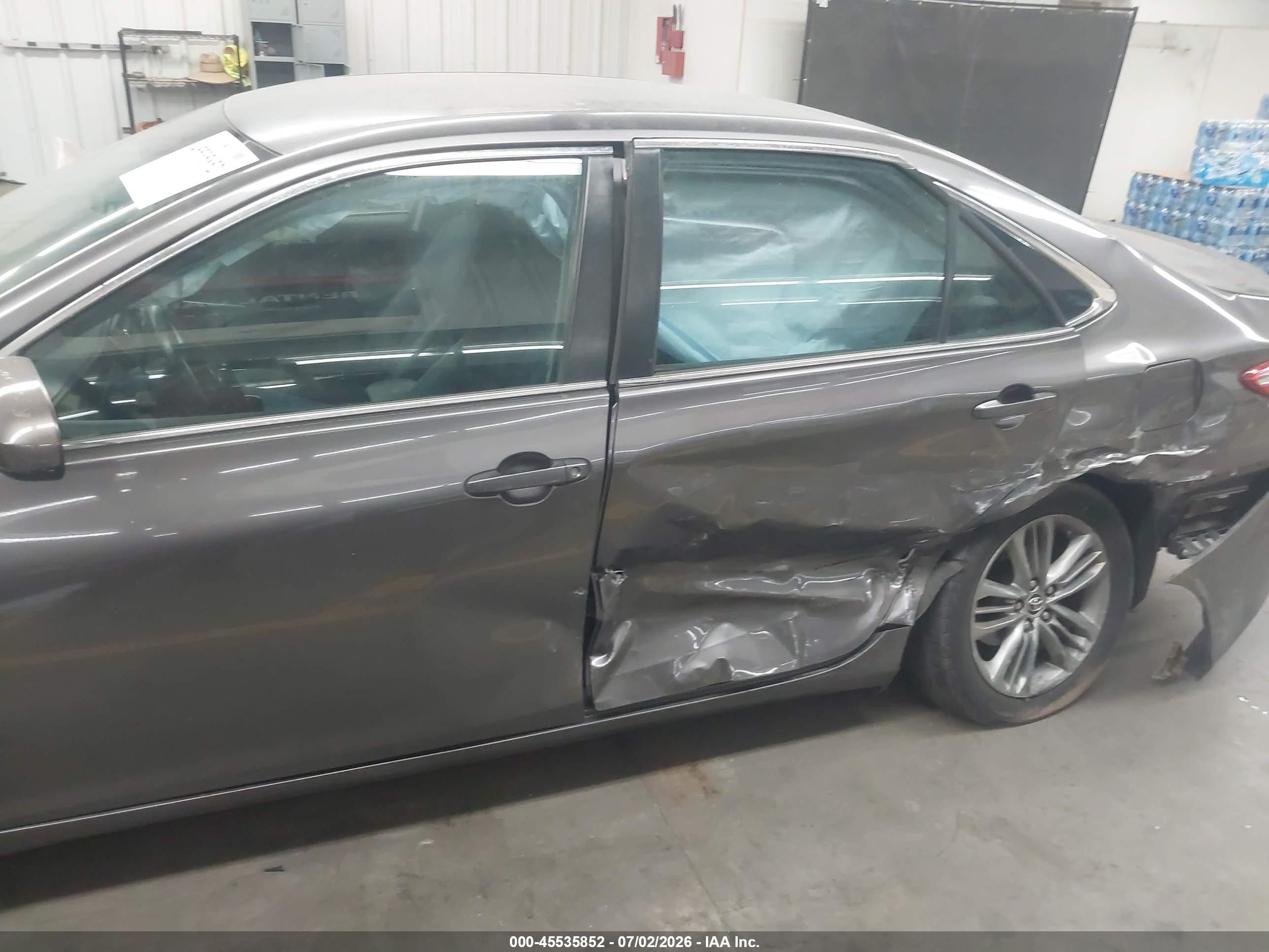 2015 Toyota Camry Se Gray vin: 4T1BF1FK7FU904897
