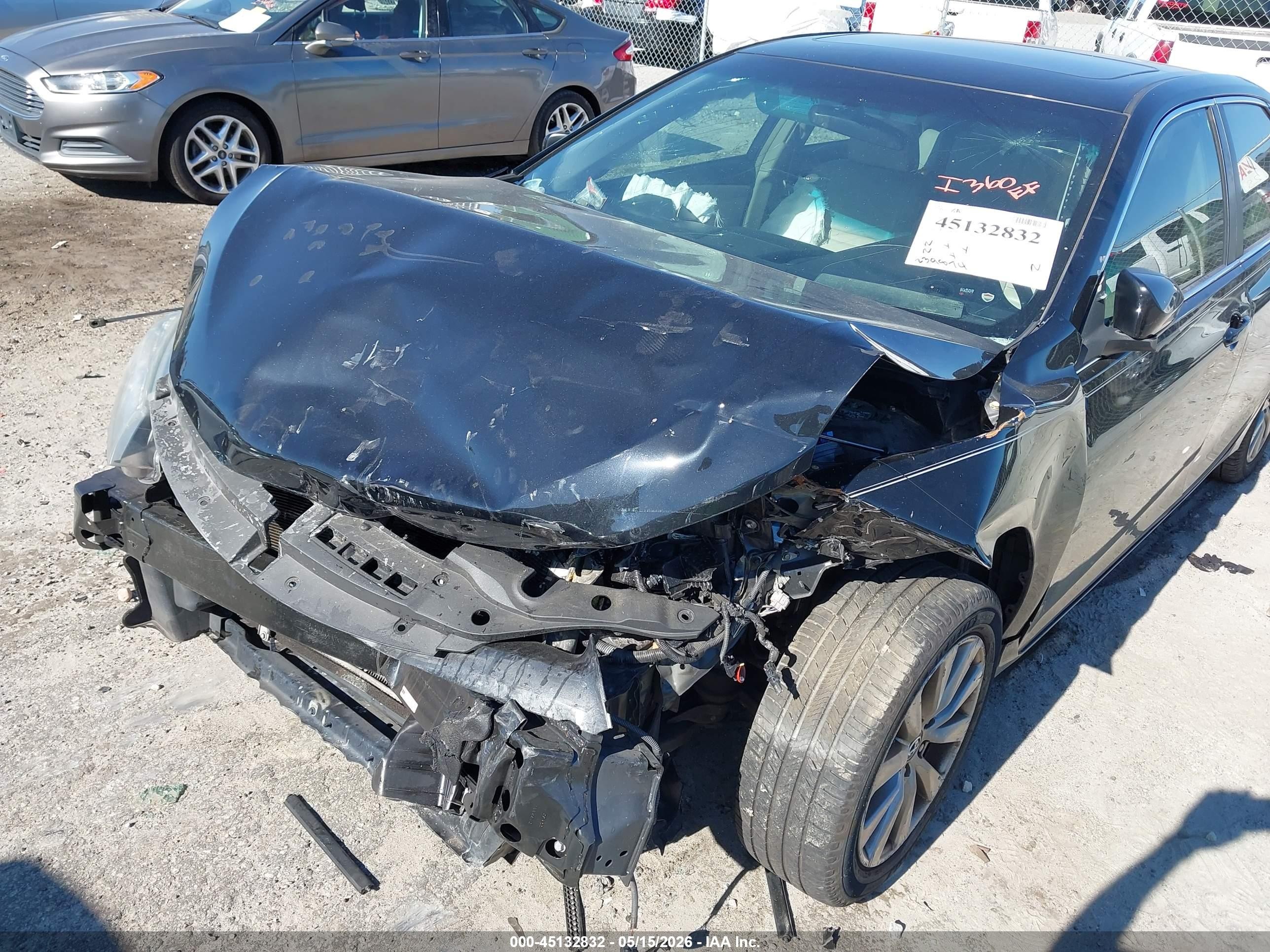 2015 Toyota Camry Xle Black vin: 4T1BF1FK7FU912238