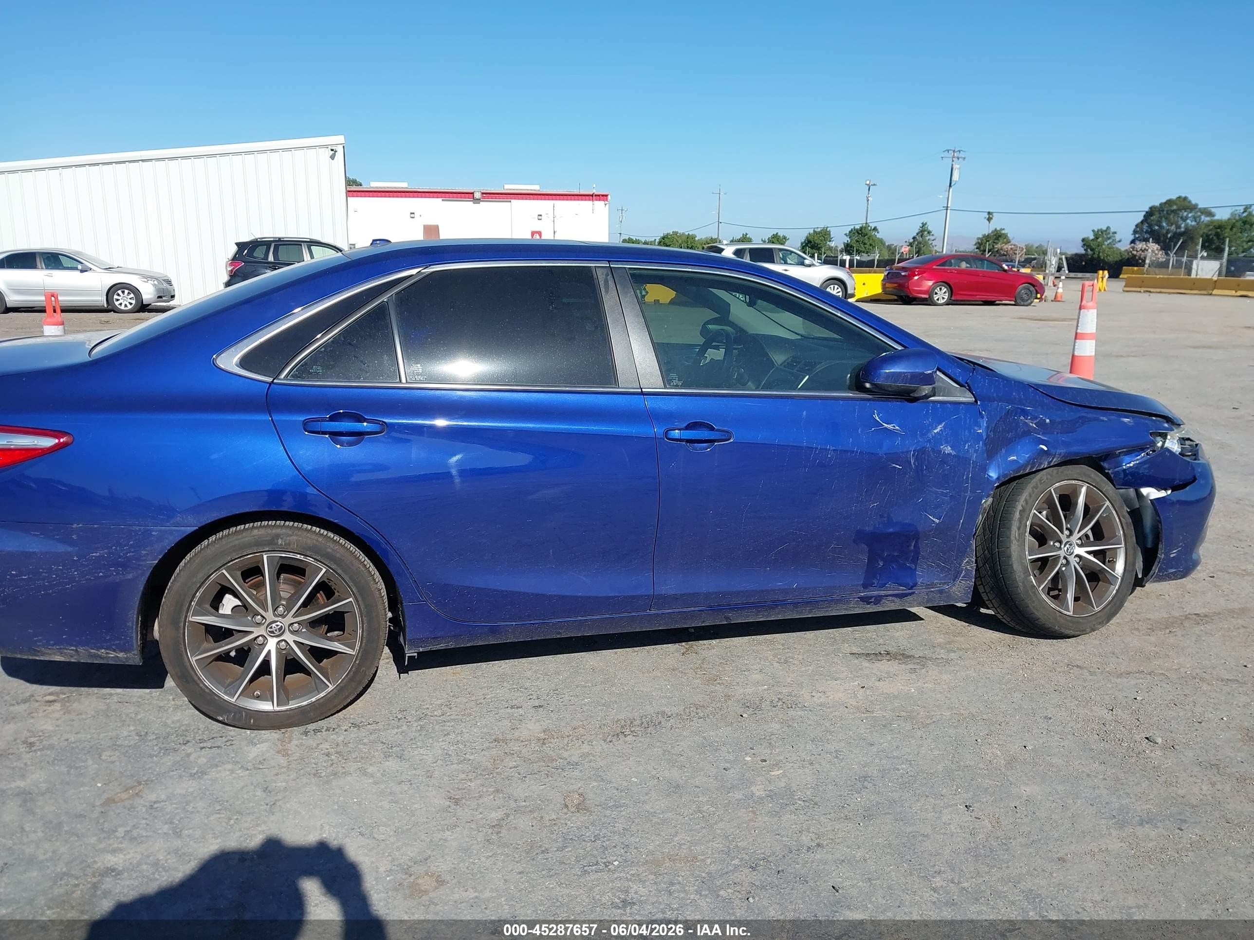 2015 Toyota Camry Xse Dark Blue vin: 4T1BF1FK7FU915544