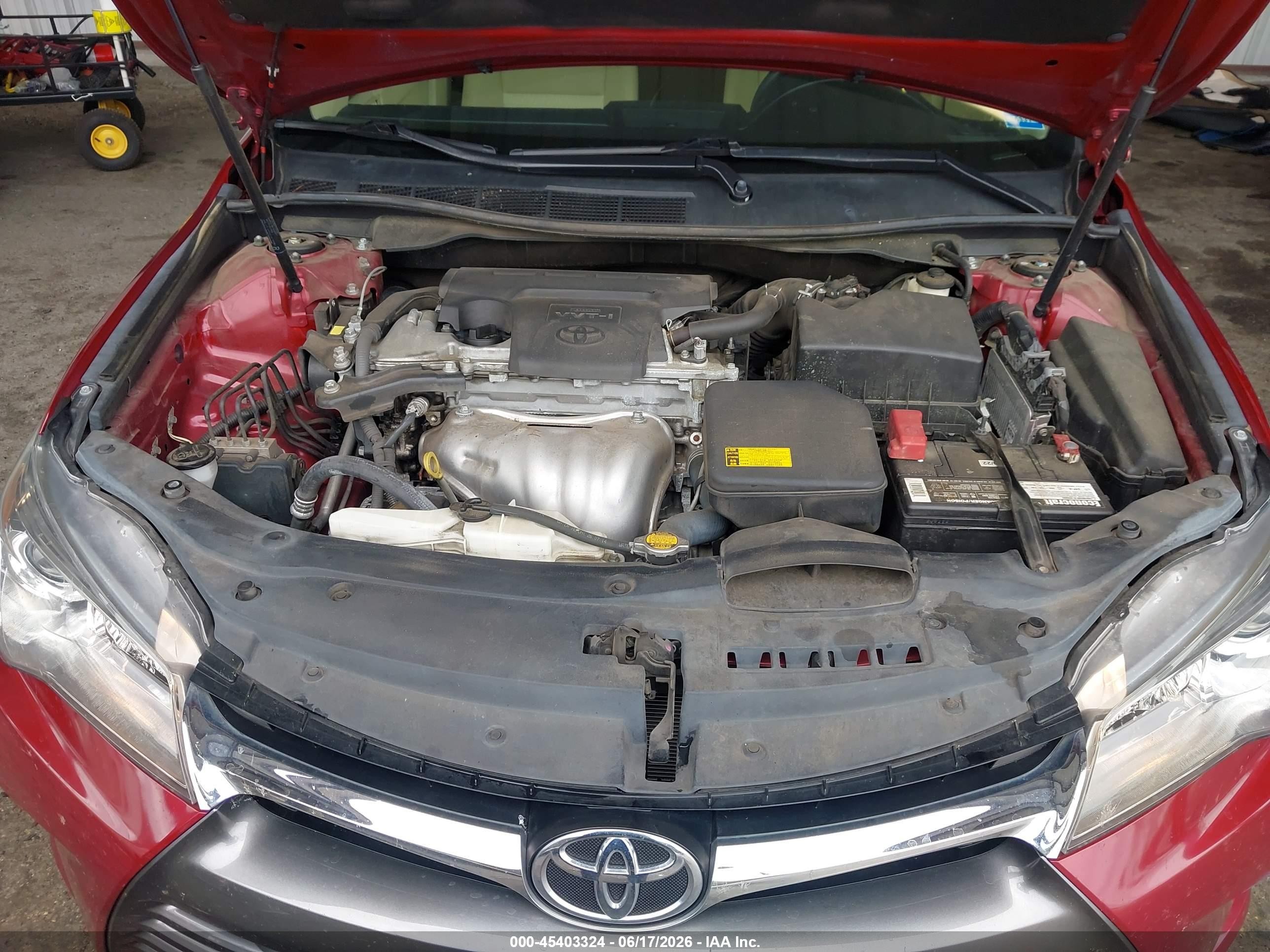 2015 Toyota Camry Le Red vin: 4T1BF1FK7FU915639