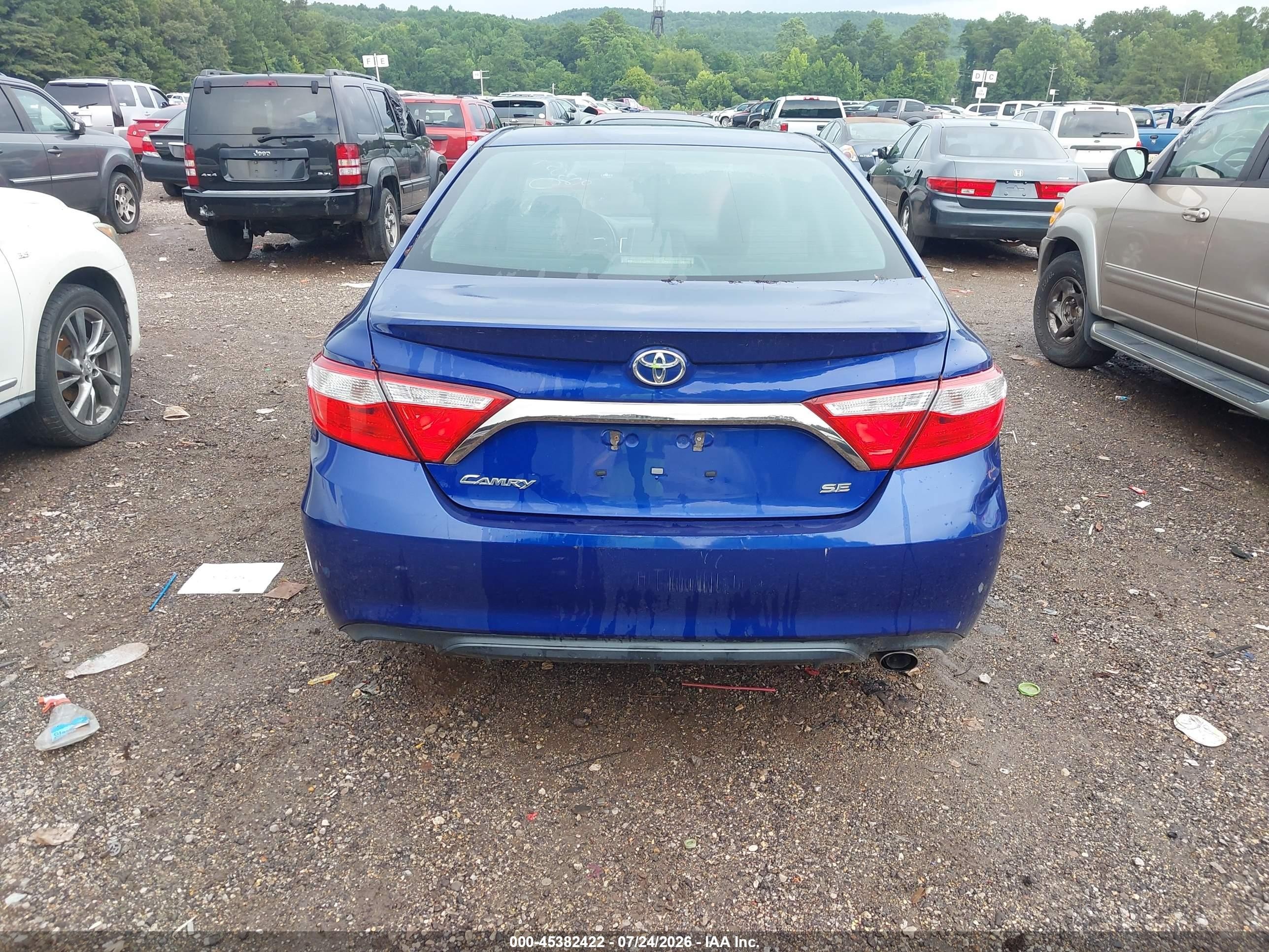 2015 Toyota Camry Se Blue vin: 4T1BF1FK7FU923059