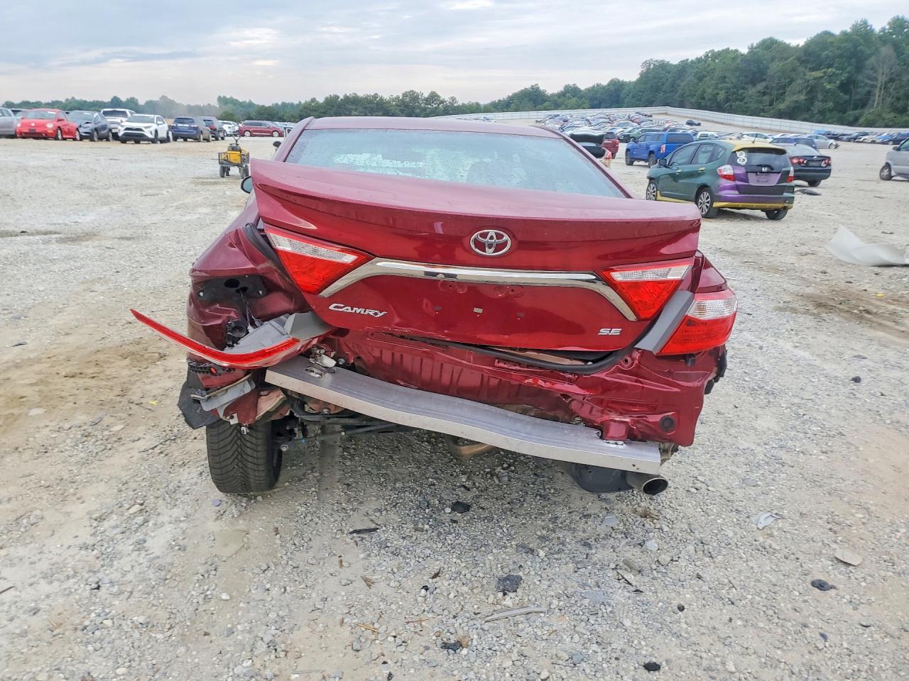 2015 Toyota Camry Se Burgundy vin: 4T1BF1FK7FU927533