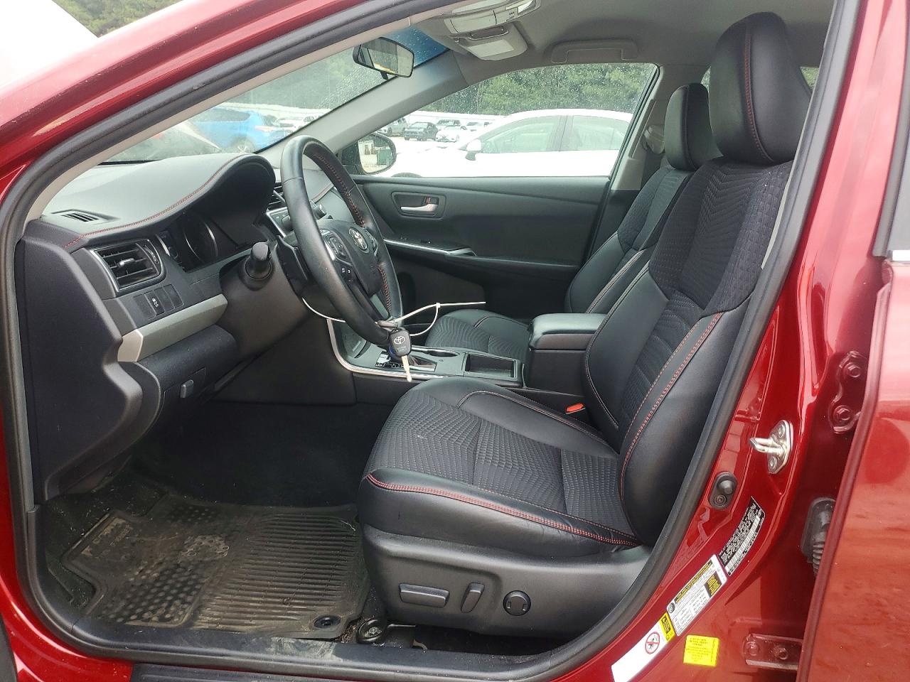 2015 Toyota Camry Se Burgundy vin: 4T1BF1FK7FU927533