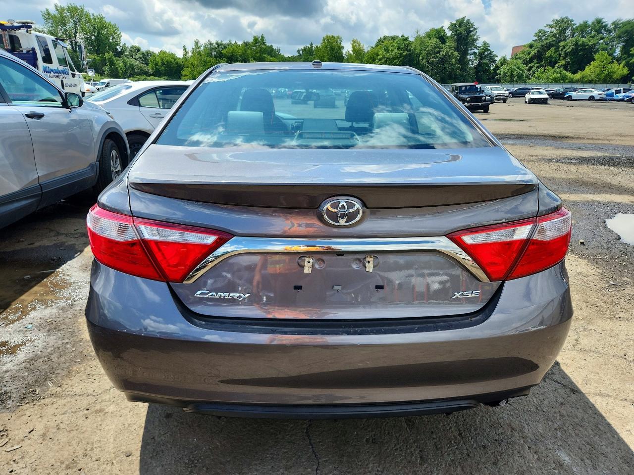2015 Toyota Camry Xse Gray vin: 4T1BF1FK7FU928469