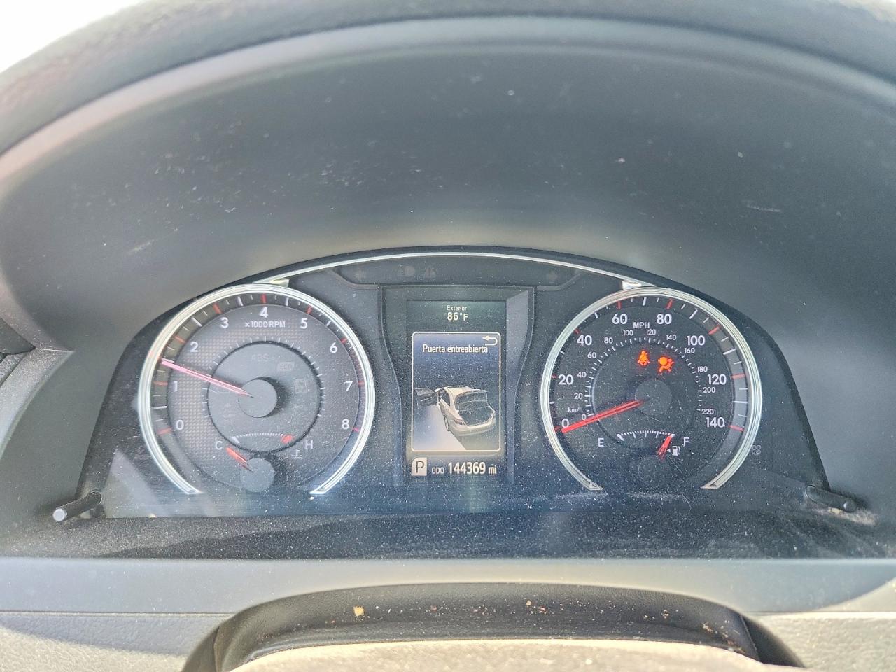 2015 Toyota Camry Se Белый vin: 4T1BF1FK7FU930349