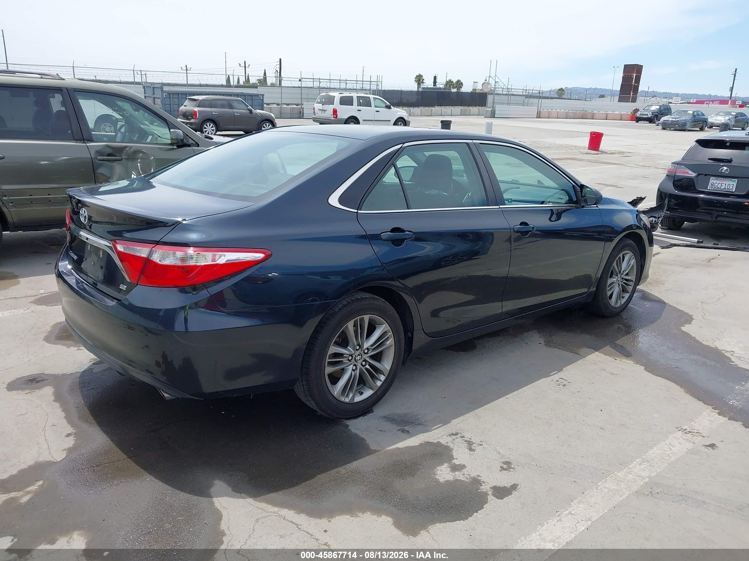2015 Toyota Camry Se Blue vin: 4T1BF1FK7FU935681