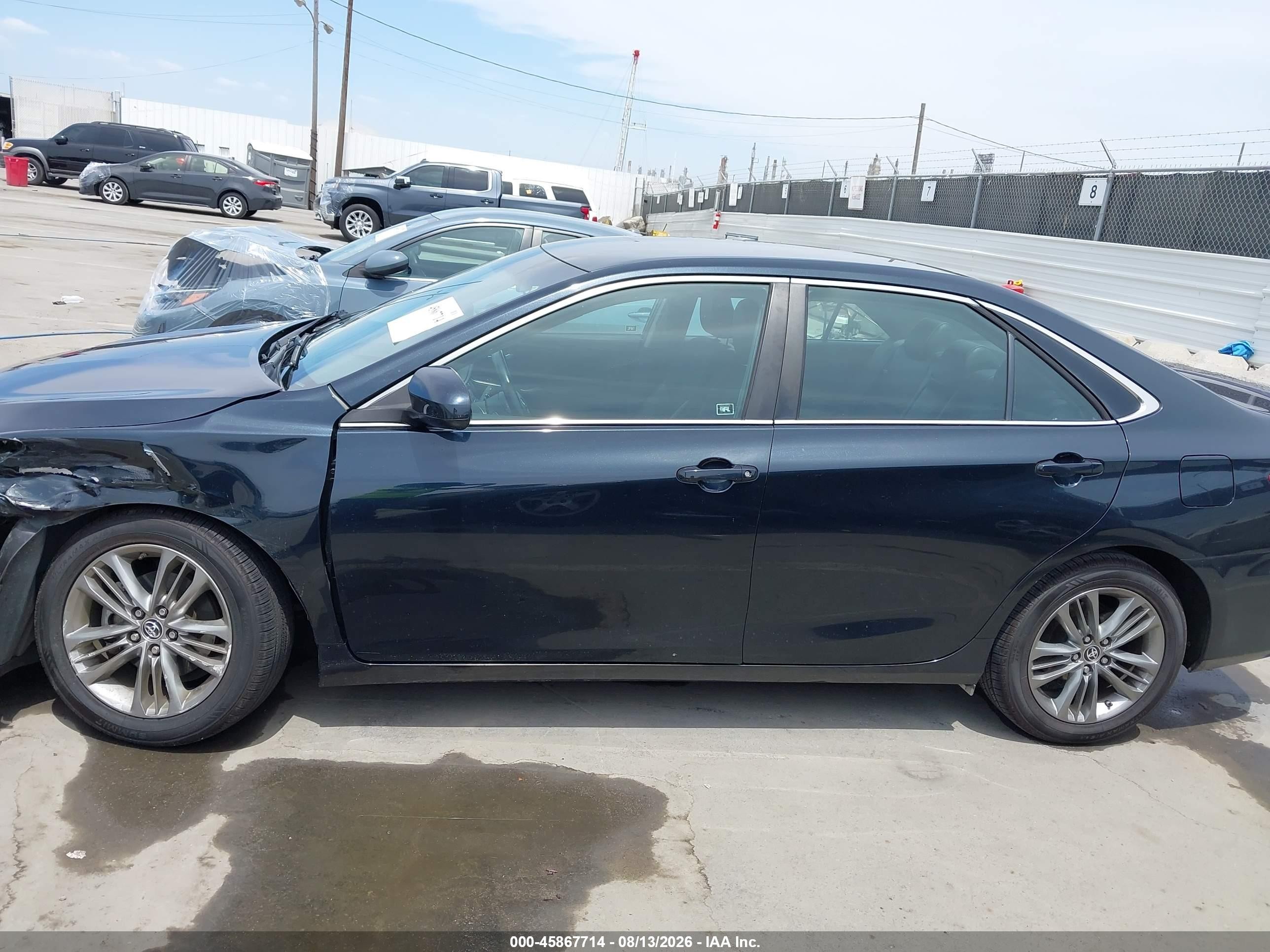 2015 Toyota Camry Se Blue vin: 4T1BF1FK7FU935681